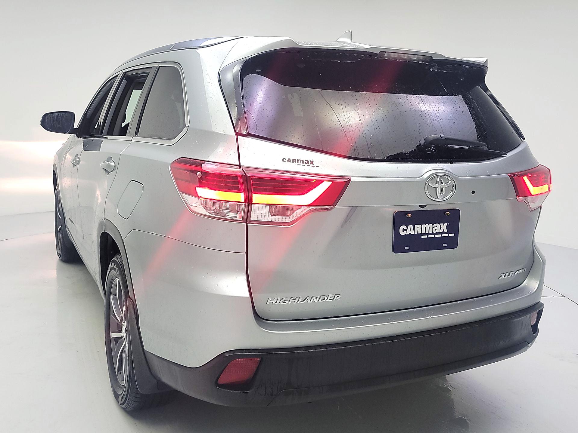 Thumbnail: 2018 Toyota Highlander - 7