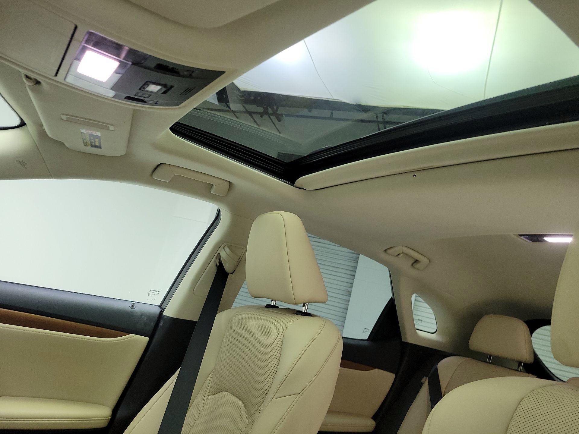 Thumbnail: 2021 Lexus RX - 17