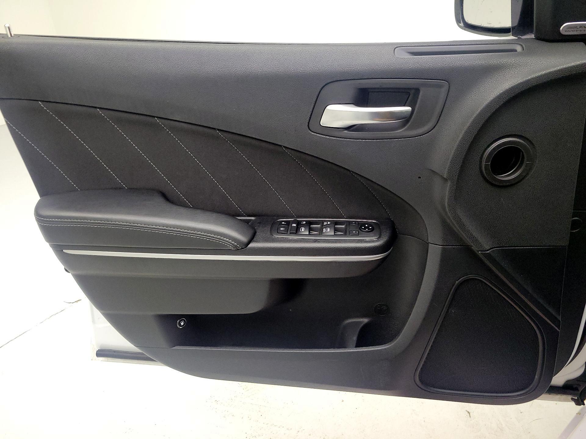 Thumbnail: 2019 Dodge Charger - 10