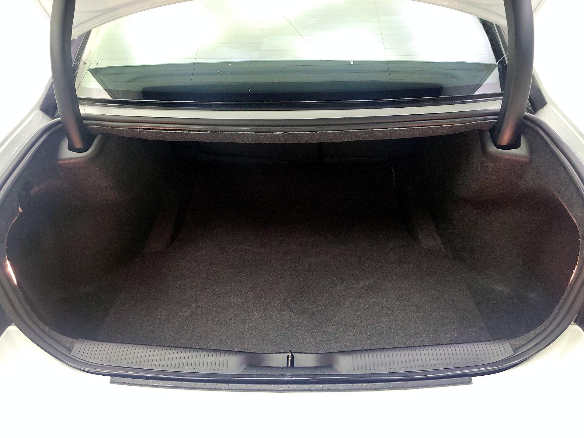 Thumbnail: 2019 Dodge Charger - 18