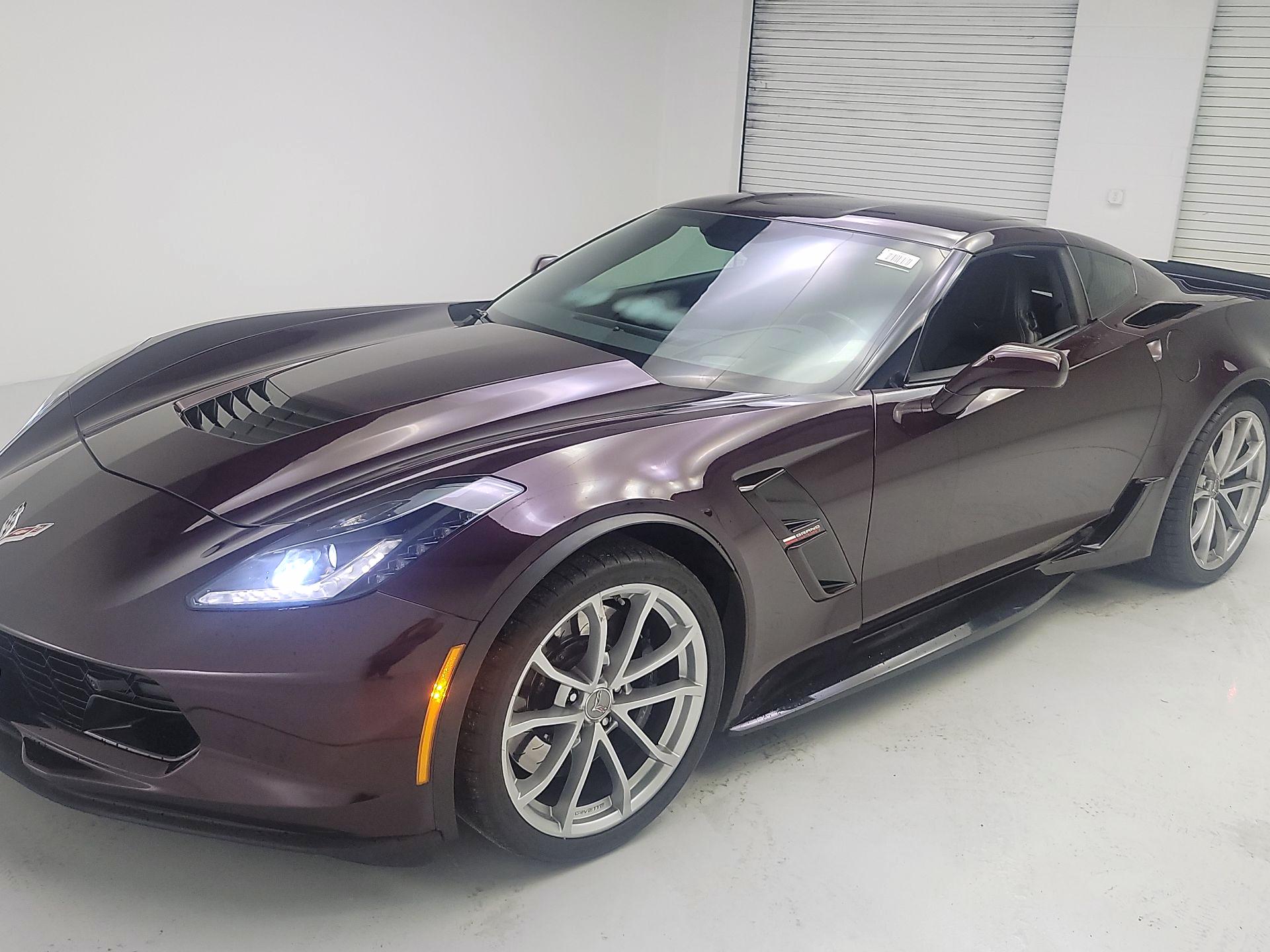 Thumbnail: 2017 Chevrolet Corvette - 3
