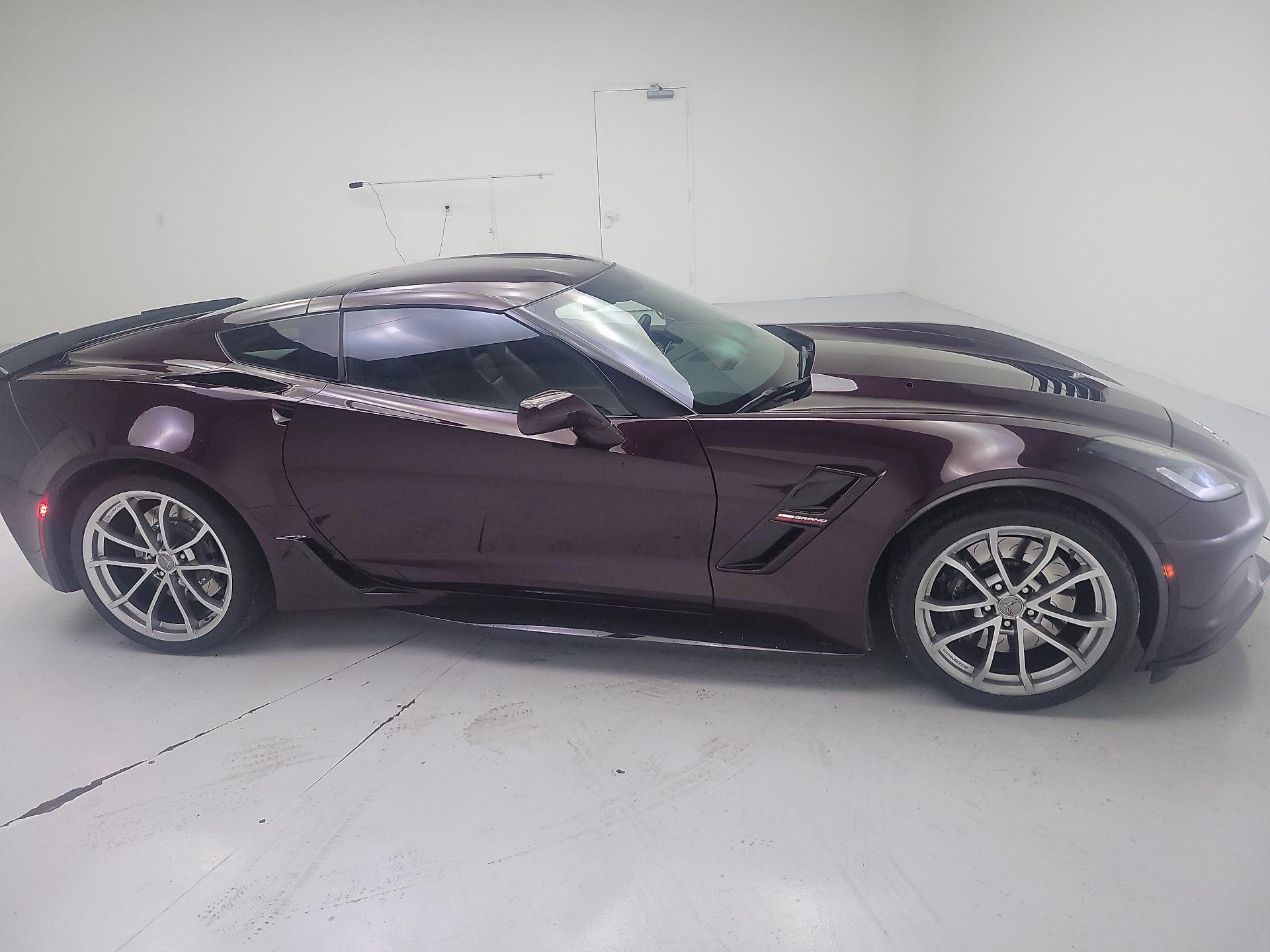 Thumbnail: 2017 Chevrolet Corvette - 4