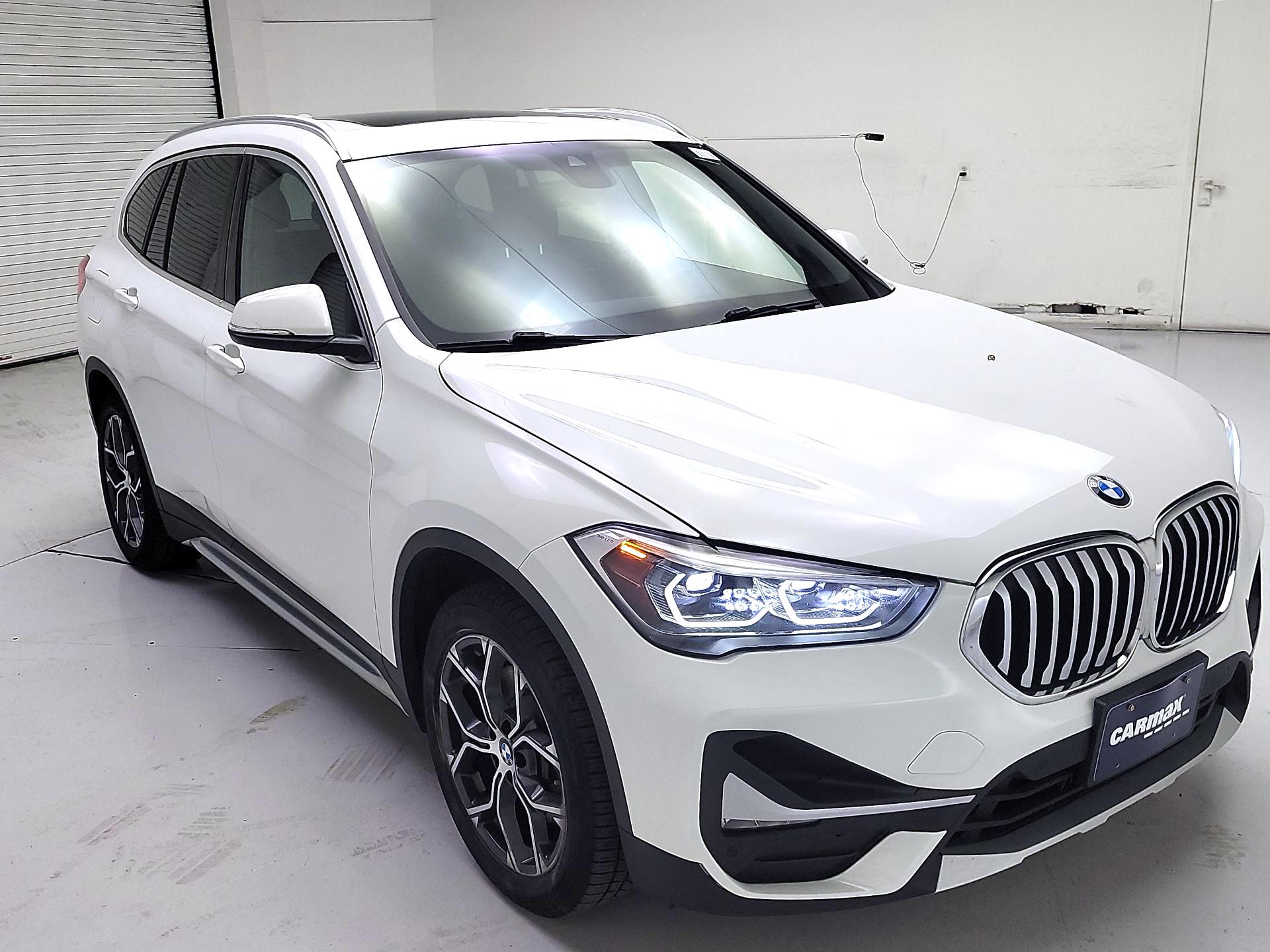 Thumbnail: 2020 BMW X1 - 1