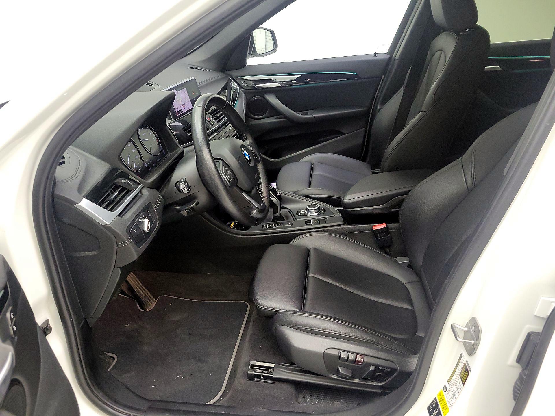 Thumbnail: 2020 BMW X1 - 9