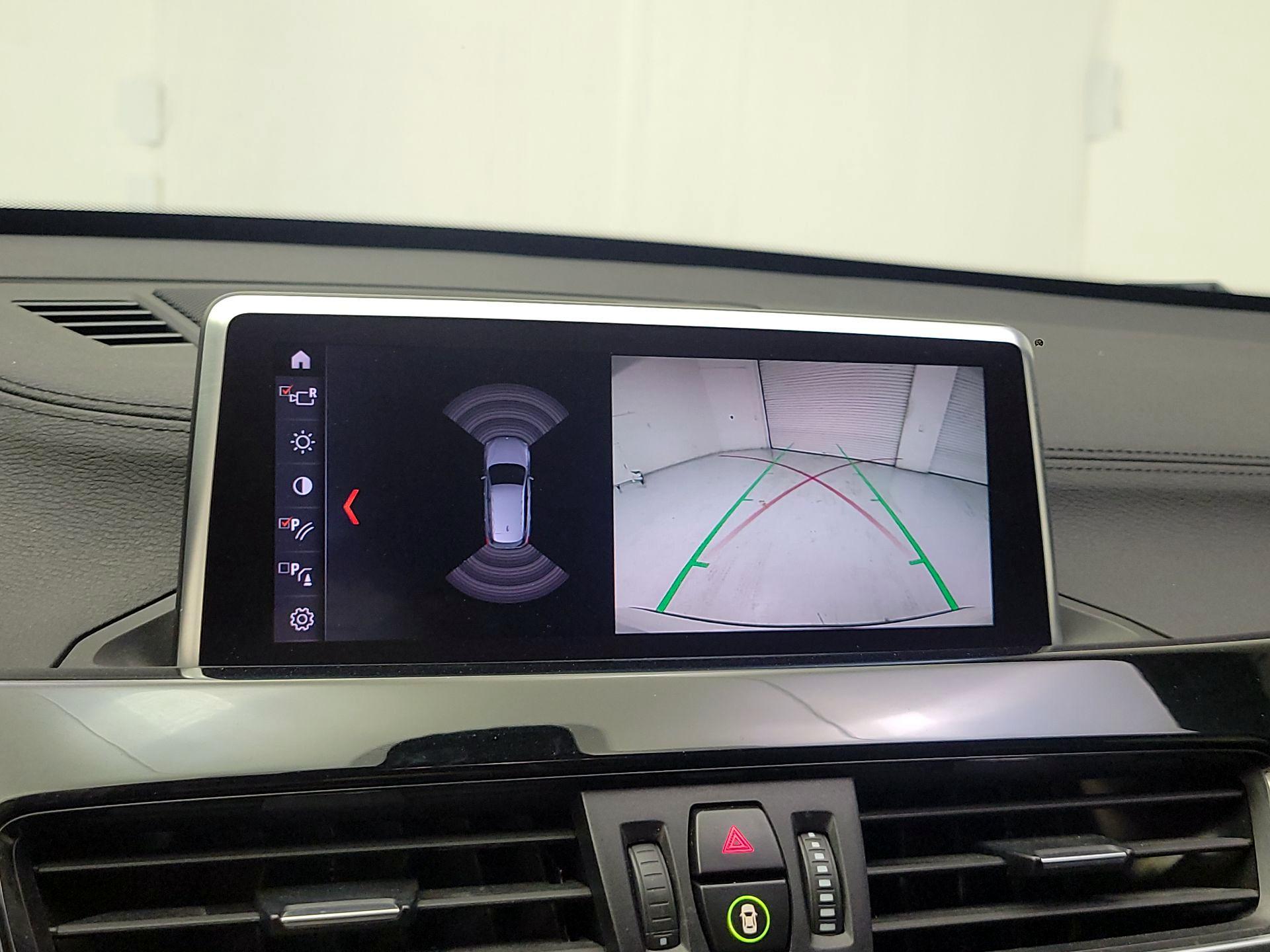 Thumbnail: 2020 BMW X1 - 13