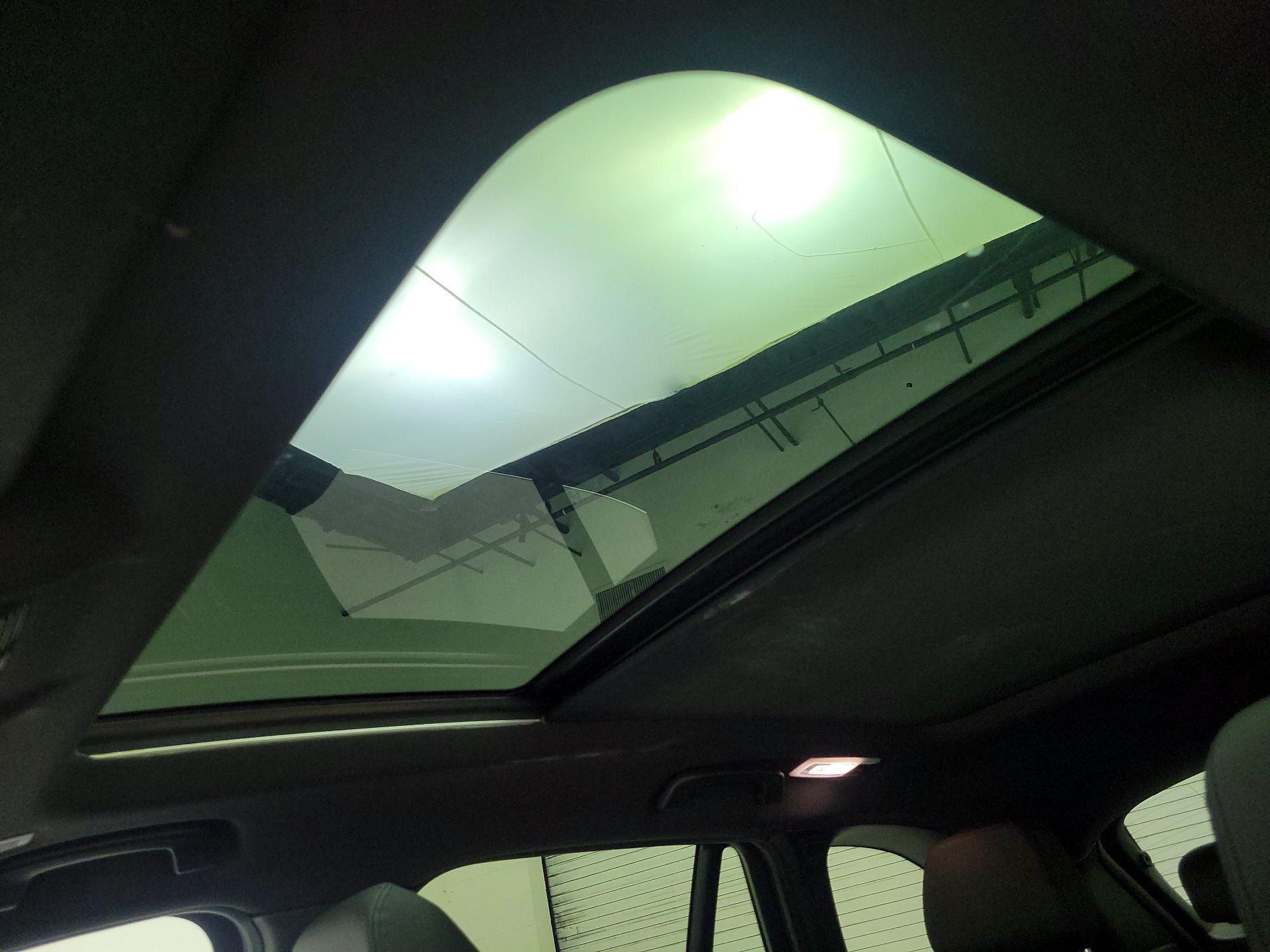 Thumbnail: 2020 BMW X1 - 18