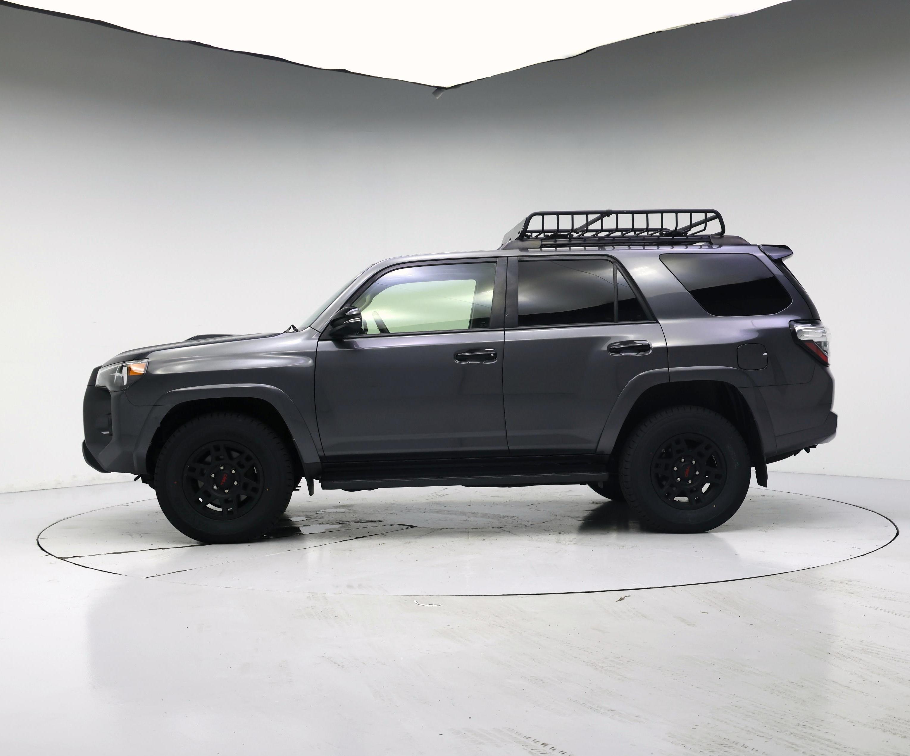 Thumbnail: 2021 Toyota 4Runner - 3