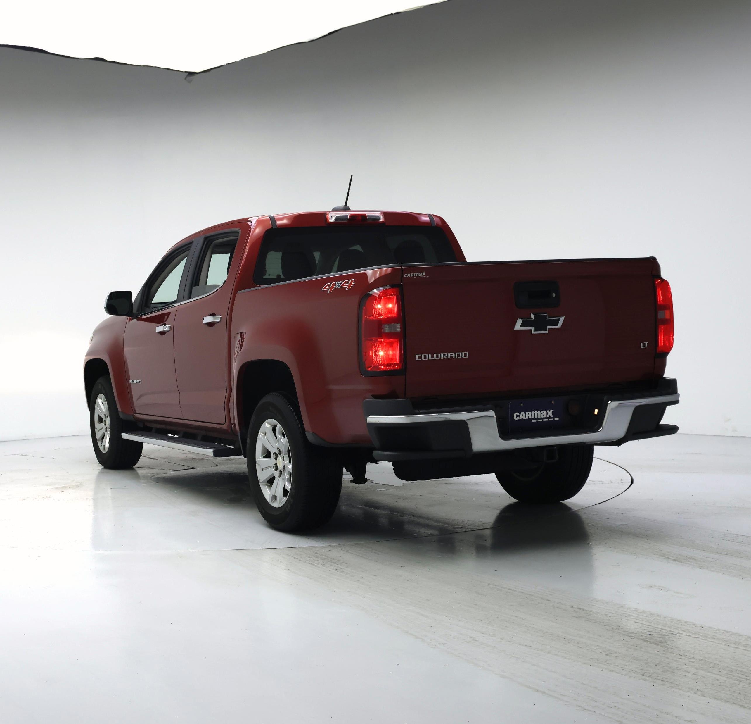 Thumbnail: 2015 Chevrolet Colorado - 2