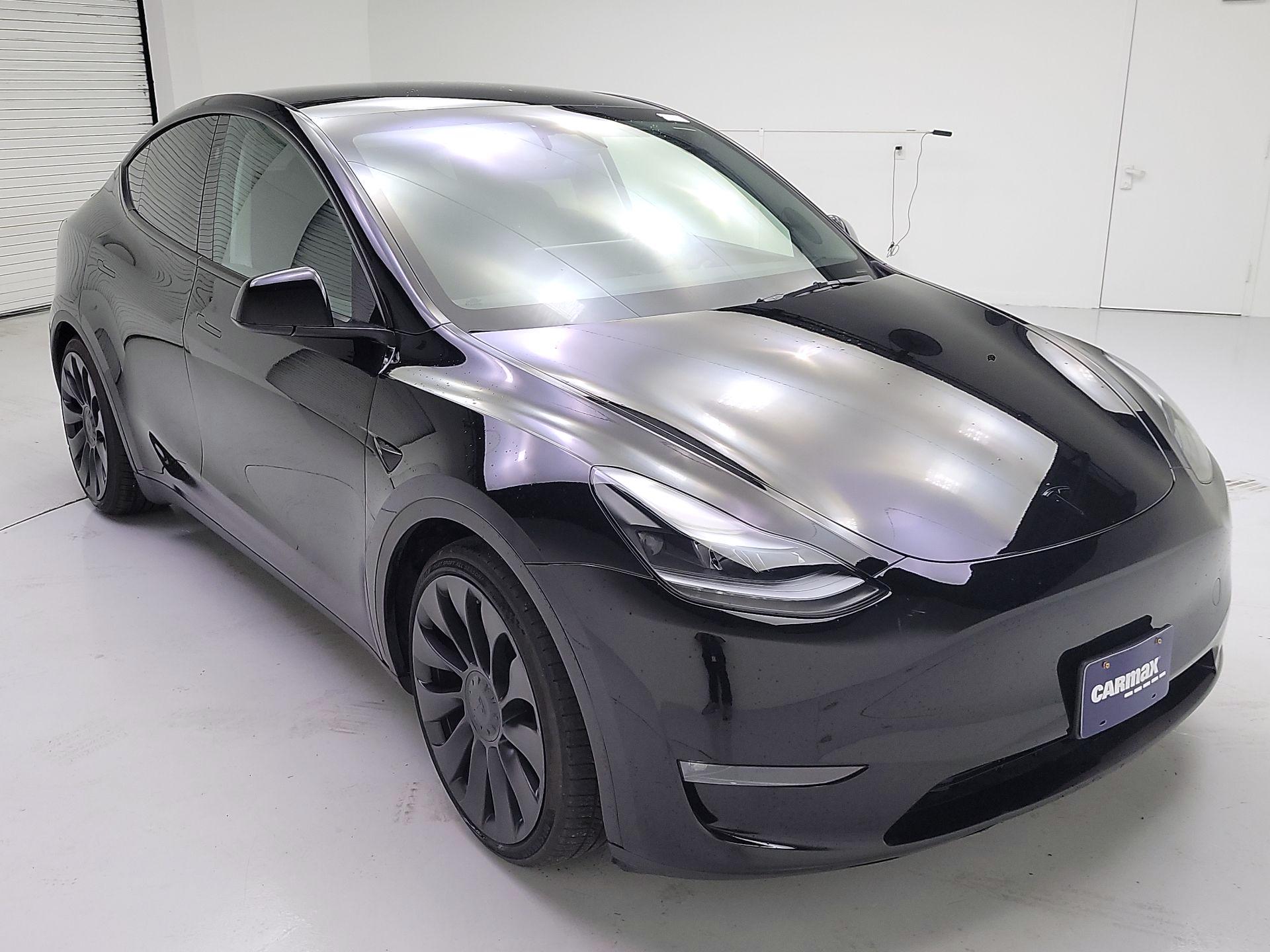 Thumbnail: 2023 Tesla Model Y - 1