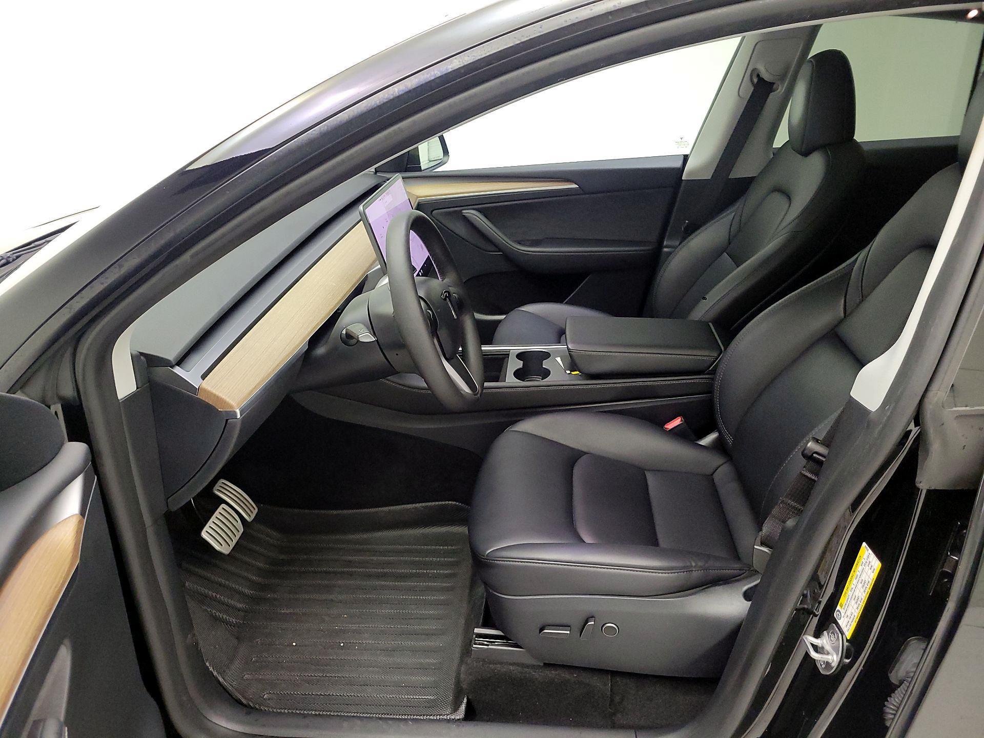 Thumbnail: 2023 Tesla Model Y - 9