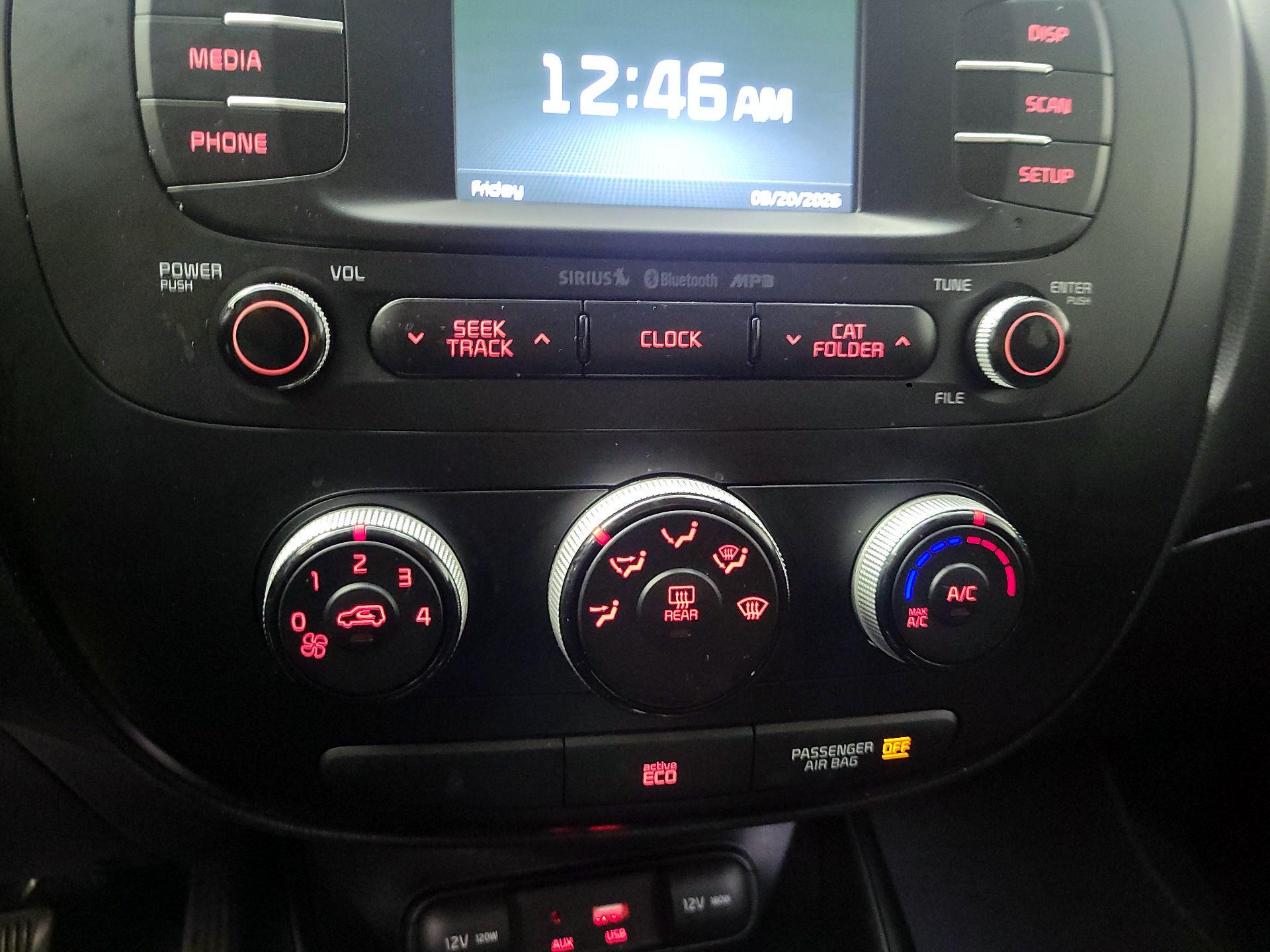 Thumbnail: 2016 Kia Soul - 14