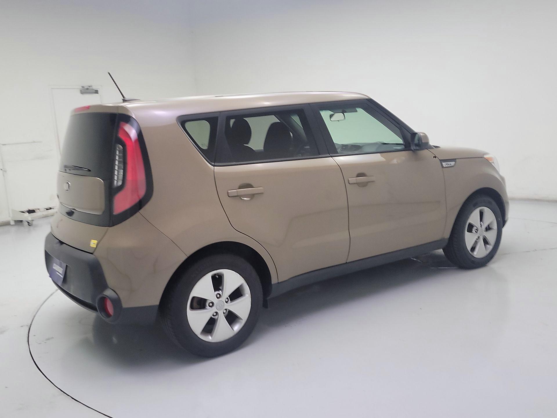 Thumbnail: 2016 Kia Soul - 5