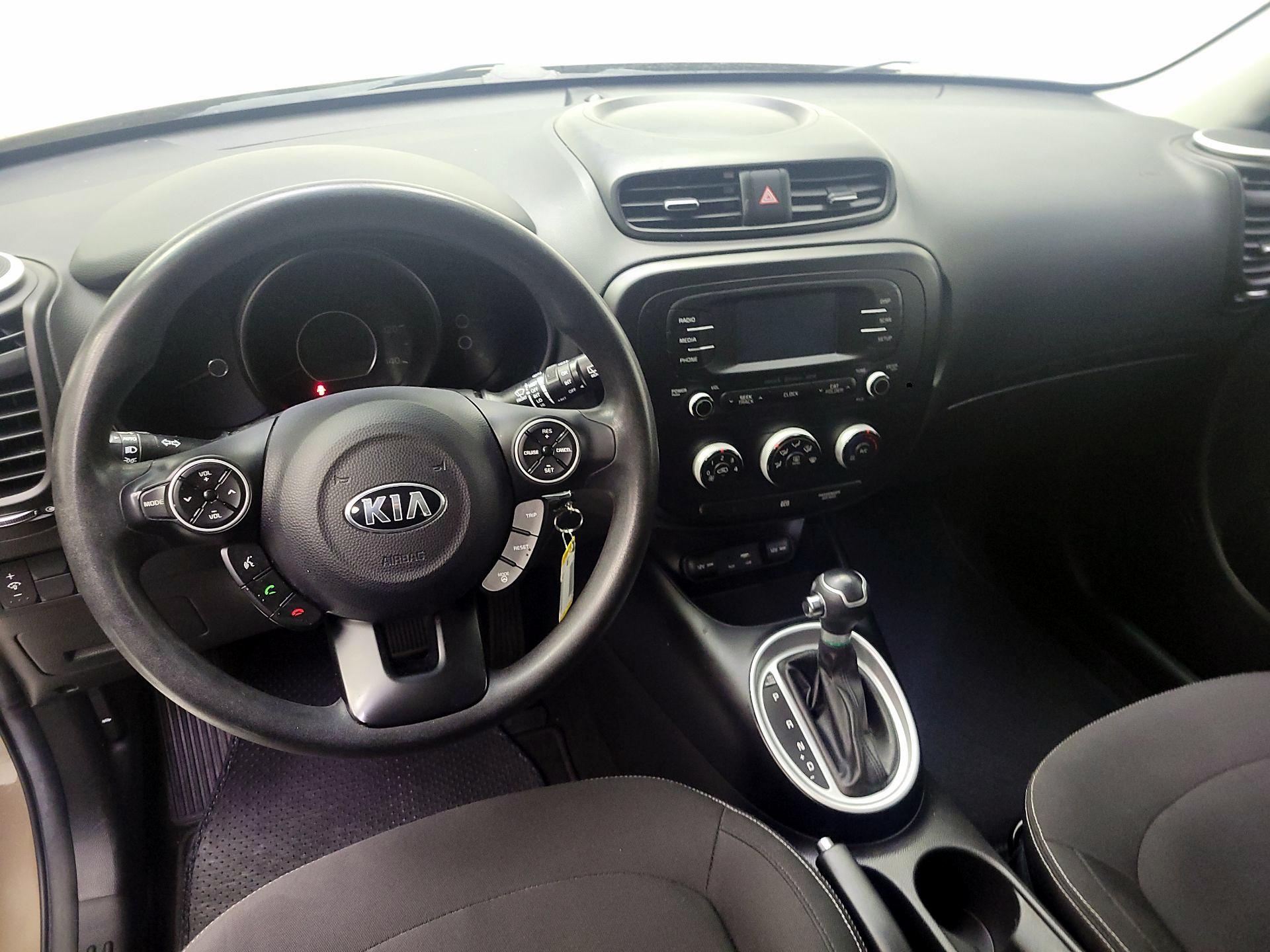 Thumbnail: 2016 Kia Soul - 8