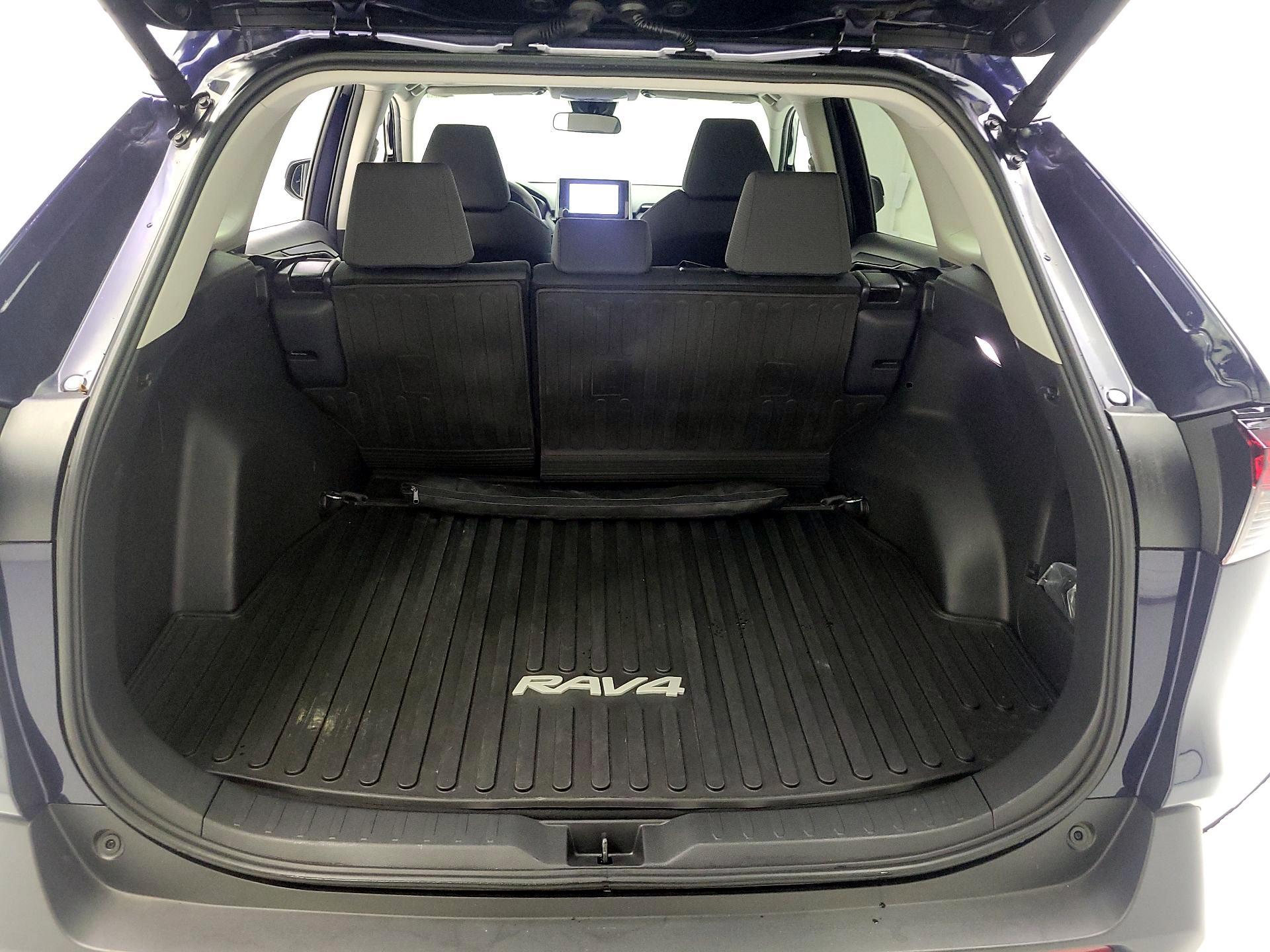 Thumbnail: 2024 Toyota RAV4 - 19