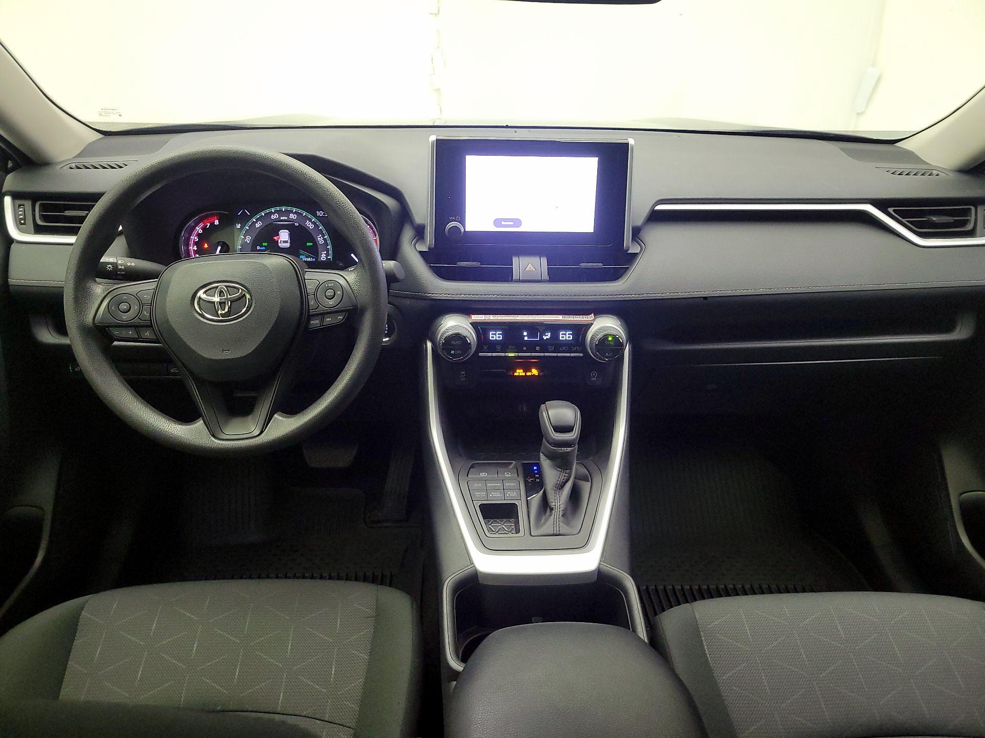 Thumbnail: 2024 Toyota RAV4 - 8