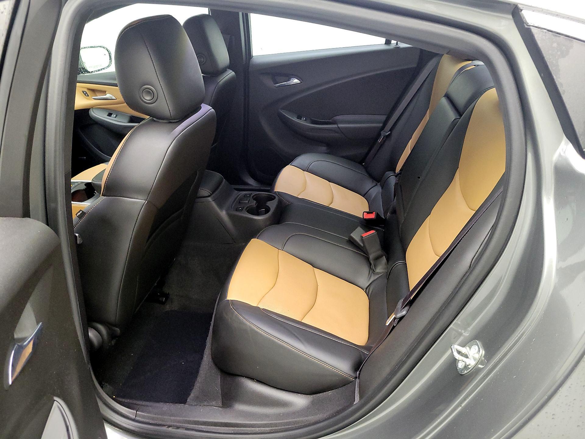 Thumbnail: 2017 Chevrolet Volt - 18
