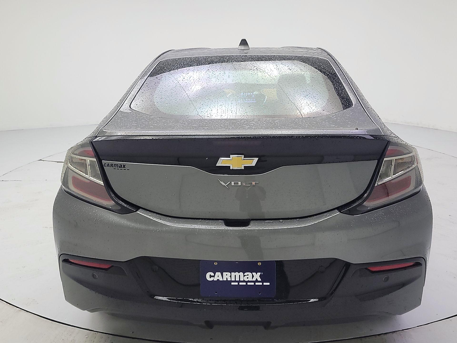 Thumbnail: 2017 Chevrolet Volt - 6