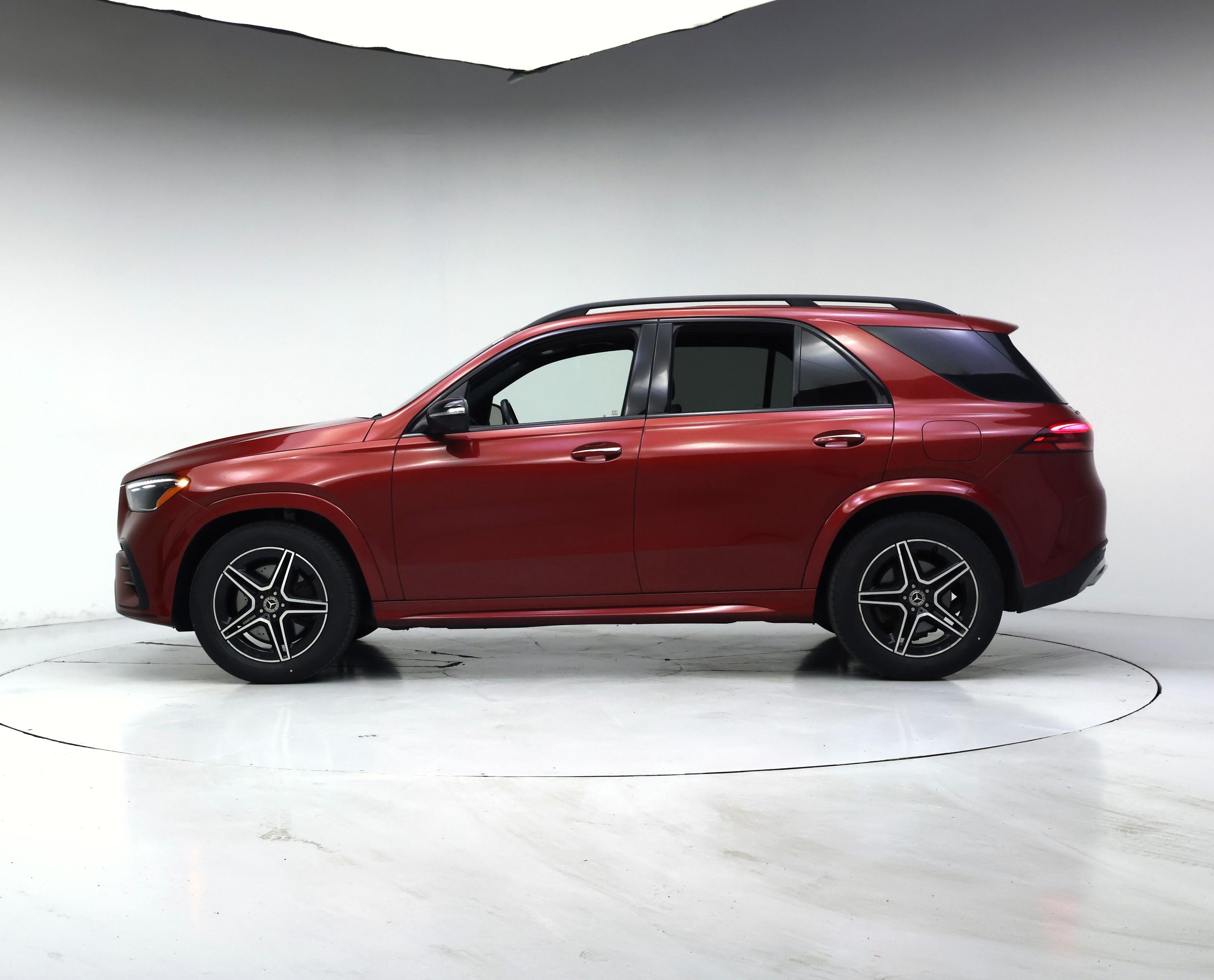 Thumbnail: 2024 Mercedes-Benz GLE - 3