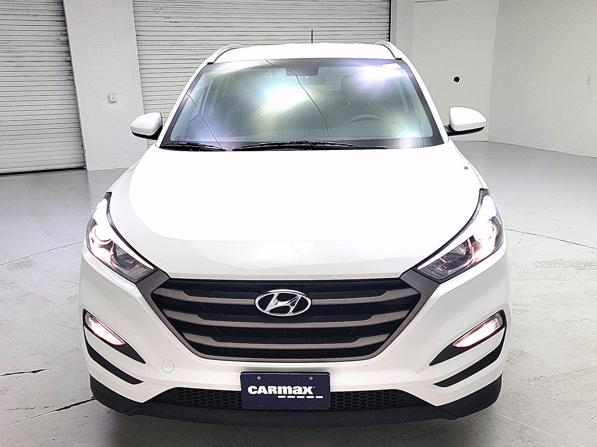 Thumbnail: 2016 Hyundai Tucson - 2