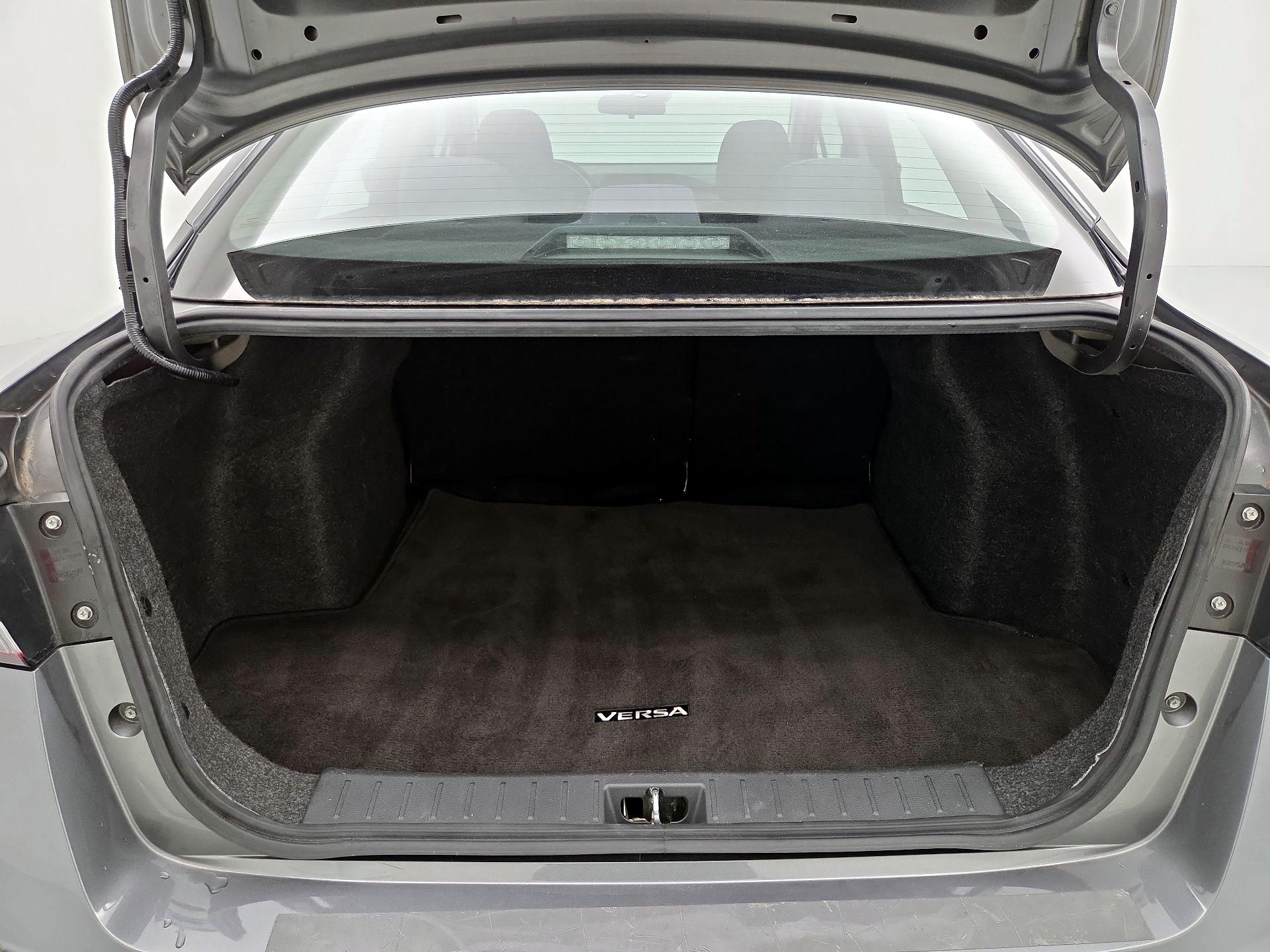 Thumbnail: 2021 Nissan Versa - 19