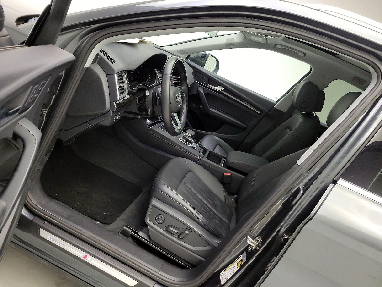 2020 Audi Q5 Premium Plus - Photo 12