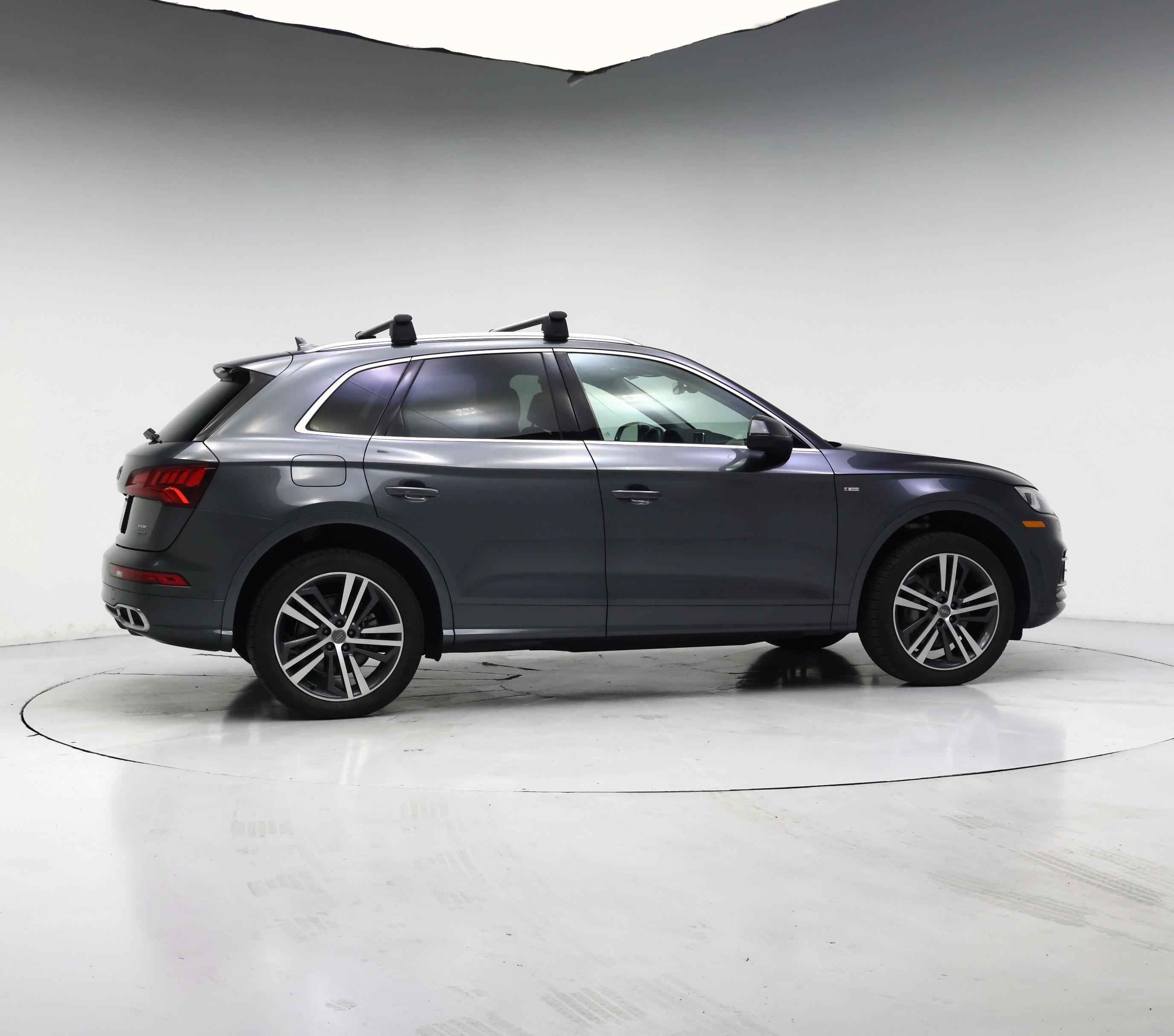 Thumbnail: 2020 Audi Q5 - 7