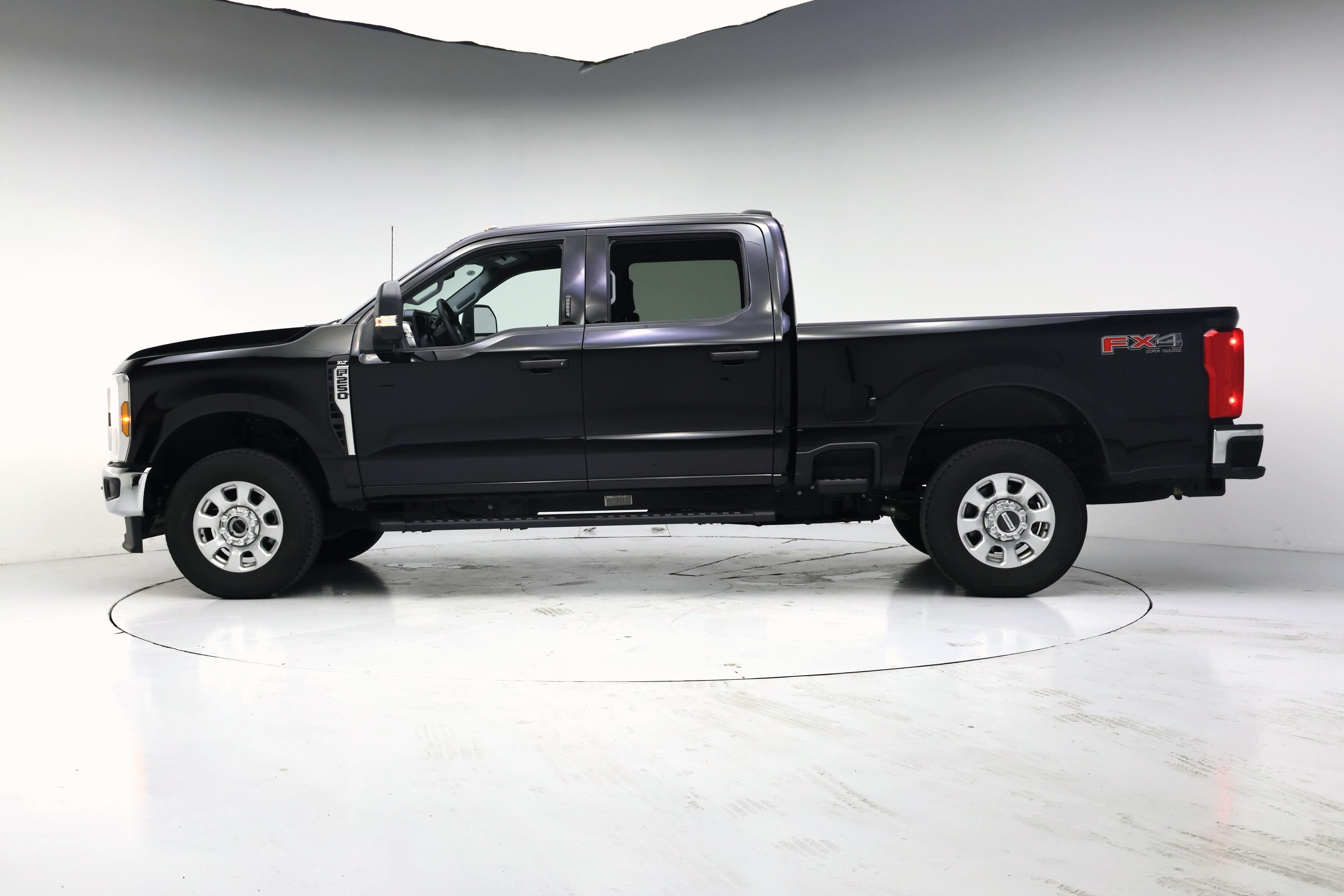 Thumbnail: 2024 Ford F-250 - 3