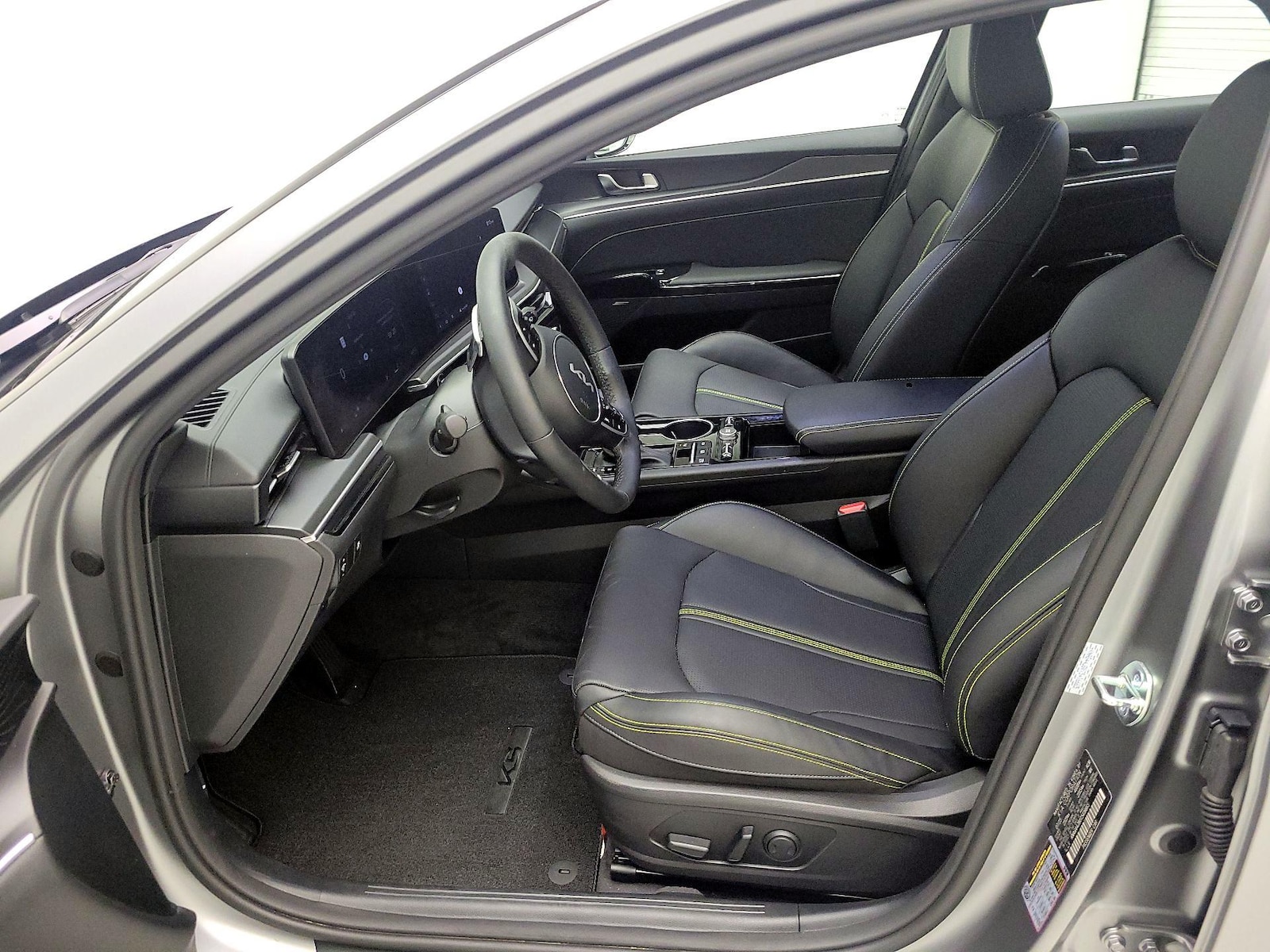 Power Seat(s) & Side Airbags