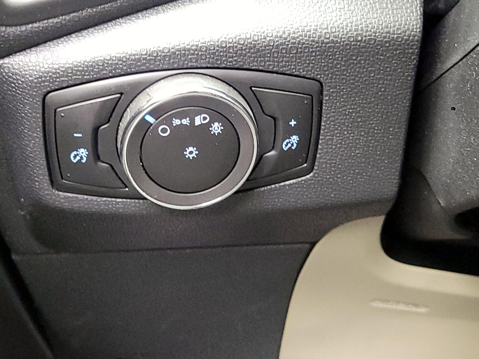 Thumbnail: 2020 Ford EcoSport - 13