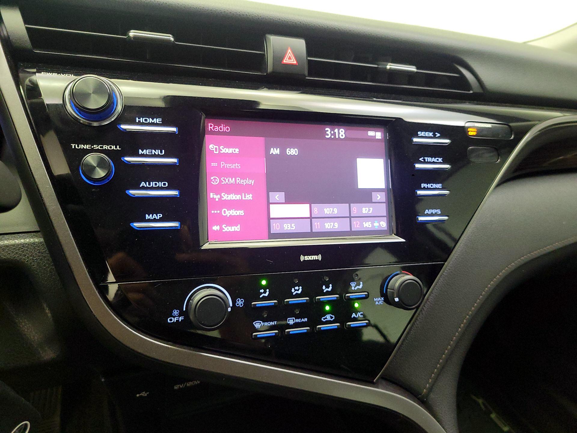 Thumbnail: 2020 Toyota Camry - 13