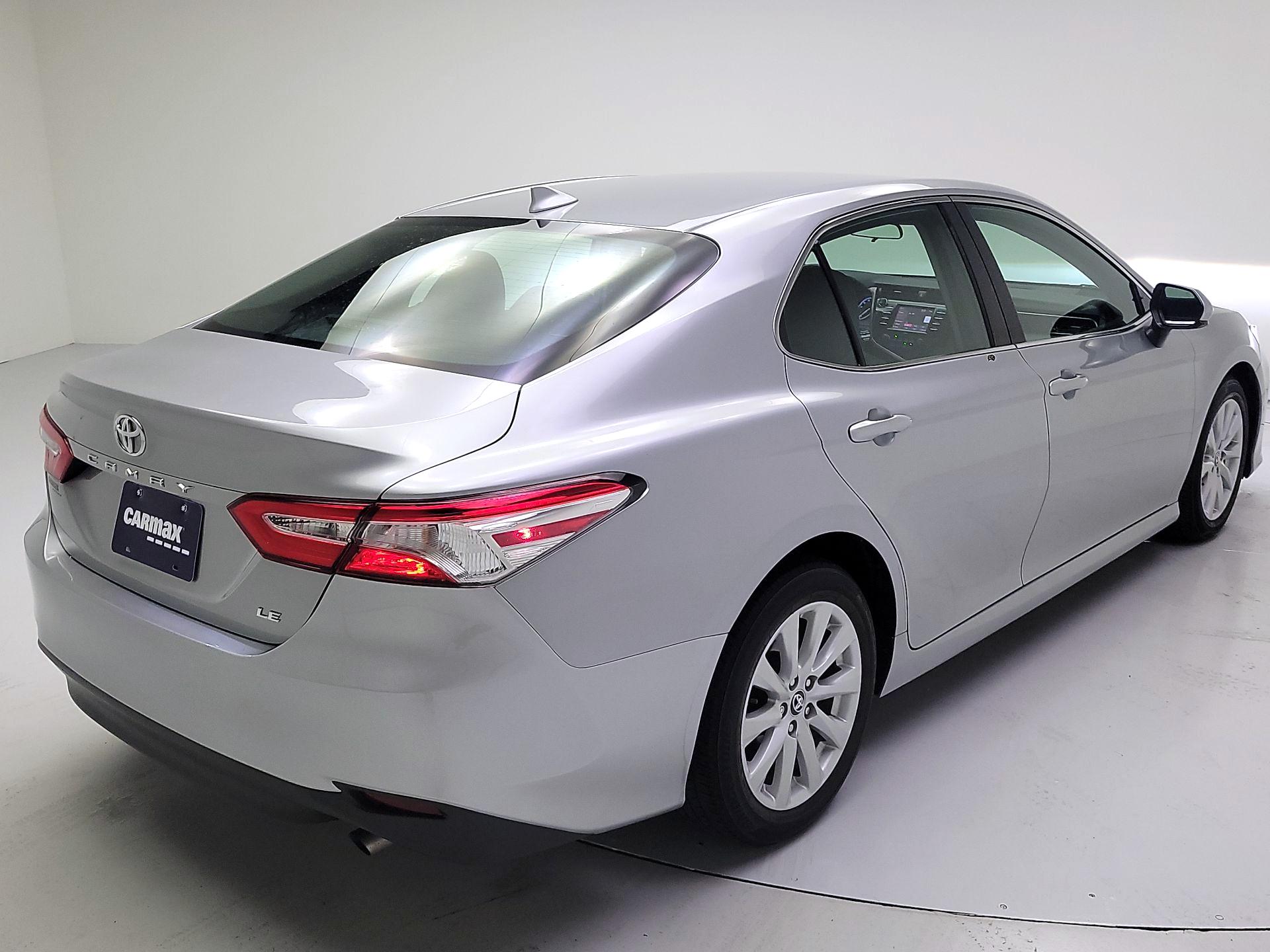 Thumbnail: 2020 Toyota Camry - 5