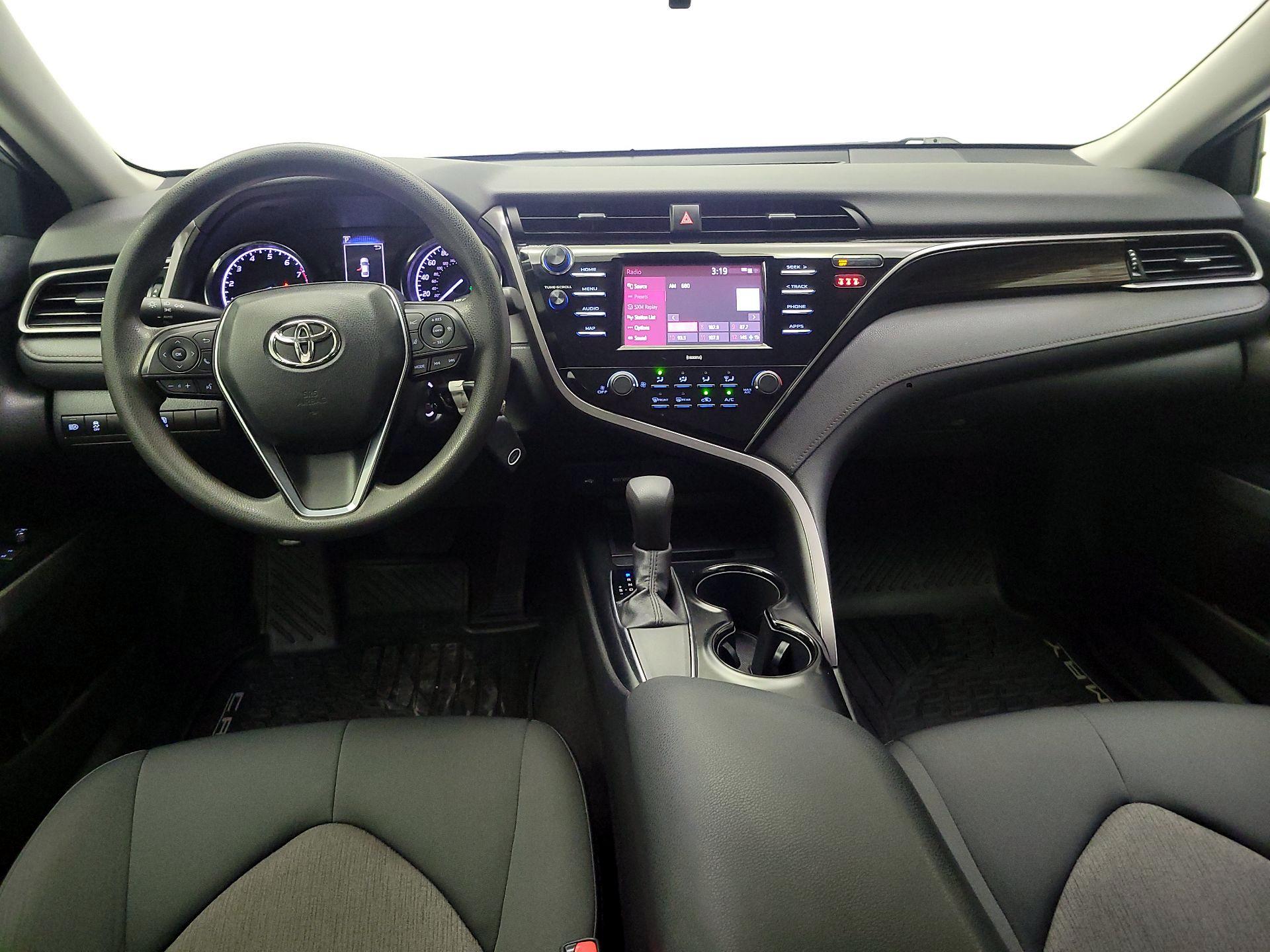 Thumbnail: 2020 Toyota Camry - 8