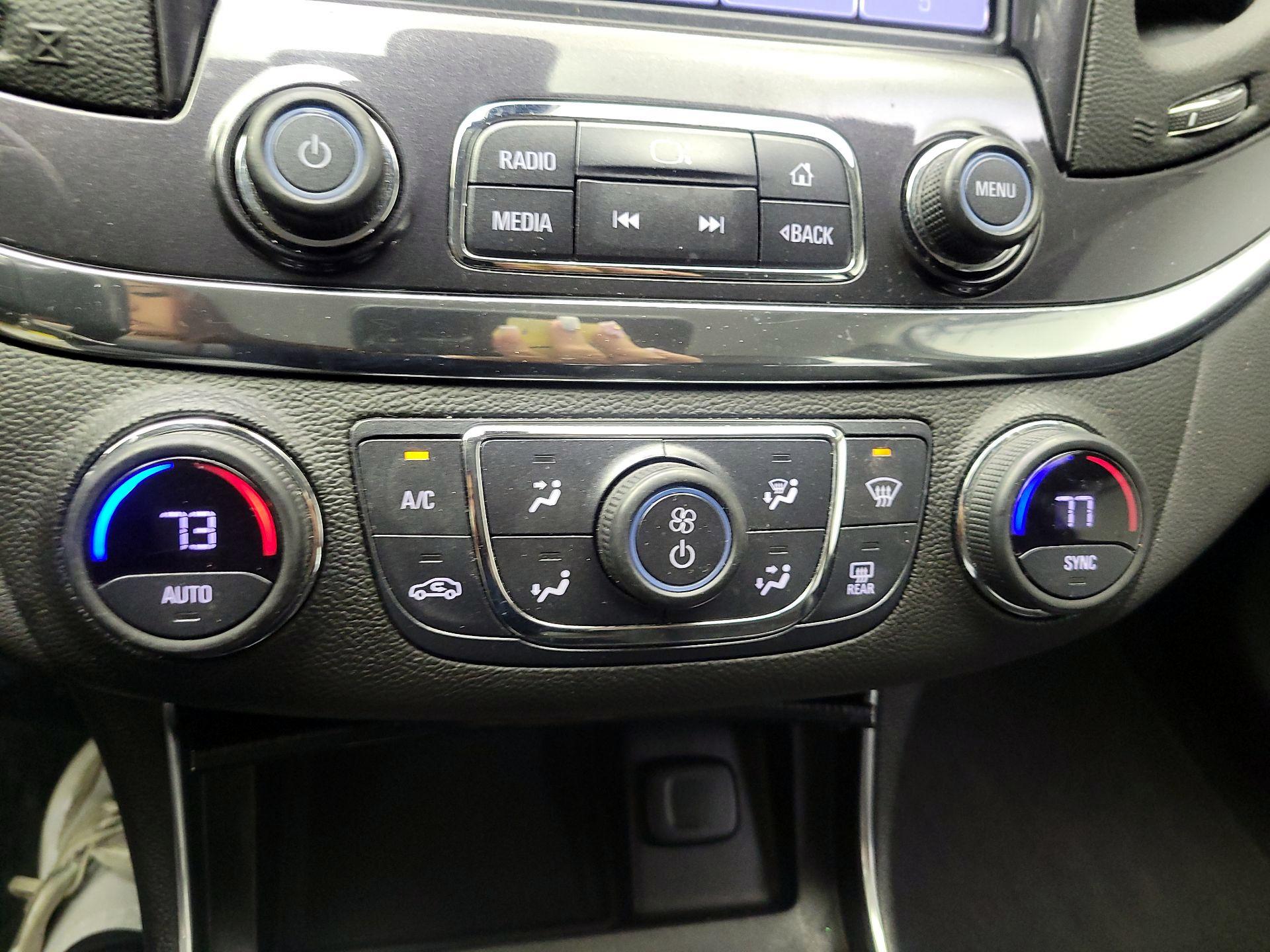 Thumbnail: 2017 Chevrolet Impala - 14