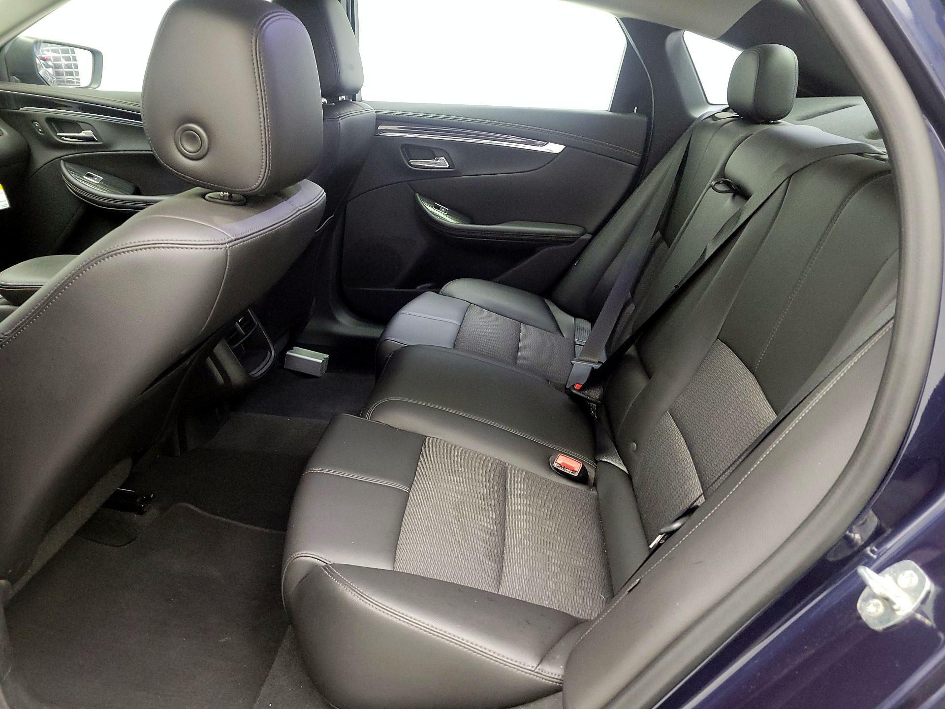 Thumbnail: 2017 Chevrolet Impala - 17