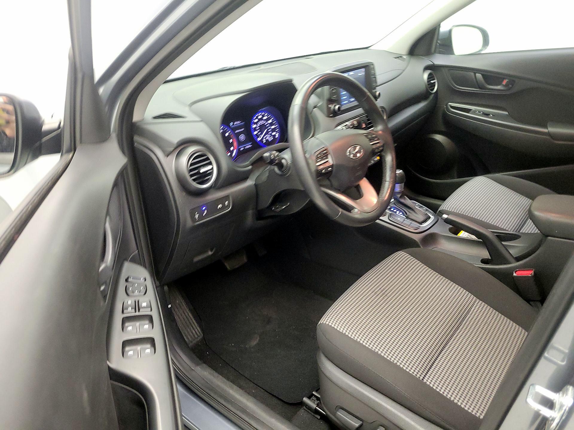 Thumbnail: 2020 Hyundai Kona - 9