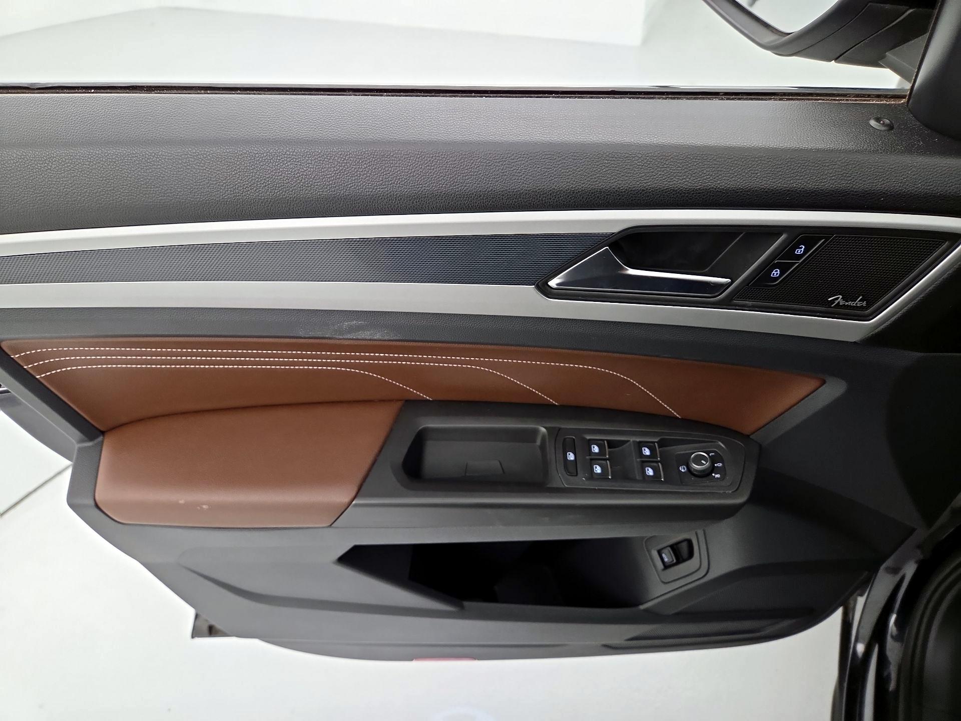 Thumbnail: 2021 Volkswagen Atlas - 12