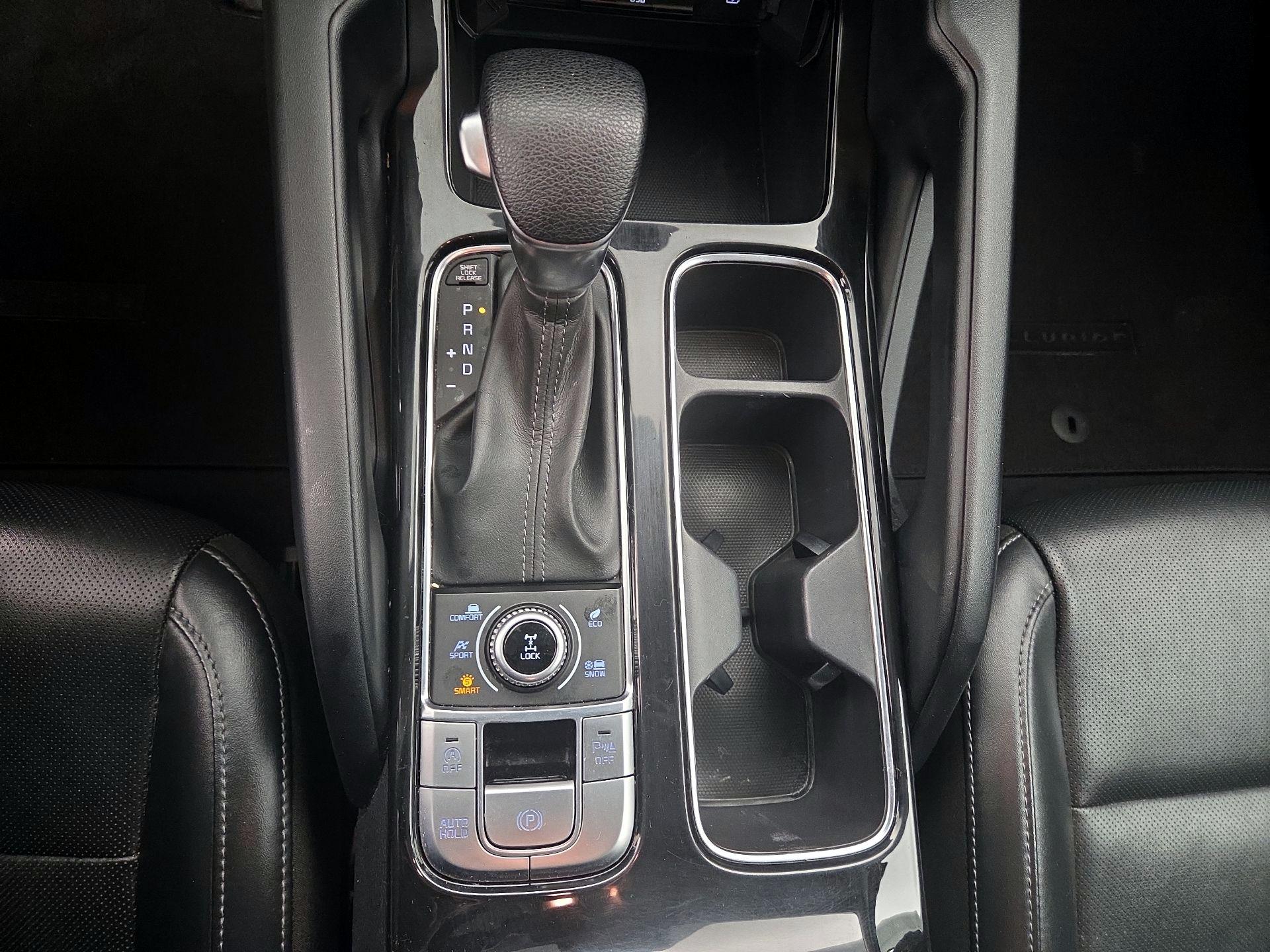 Thumbnail: 2020 Kia Telluride - 17