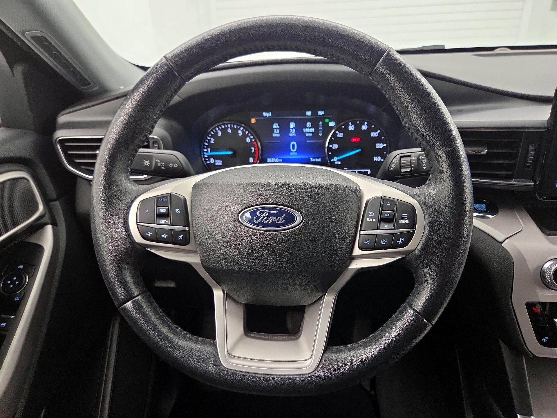 Thumbnail: 2023 Ford Explorer - 10