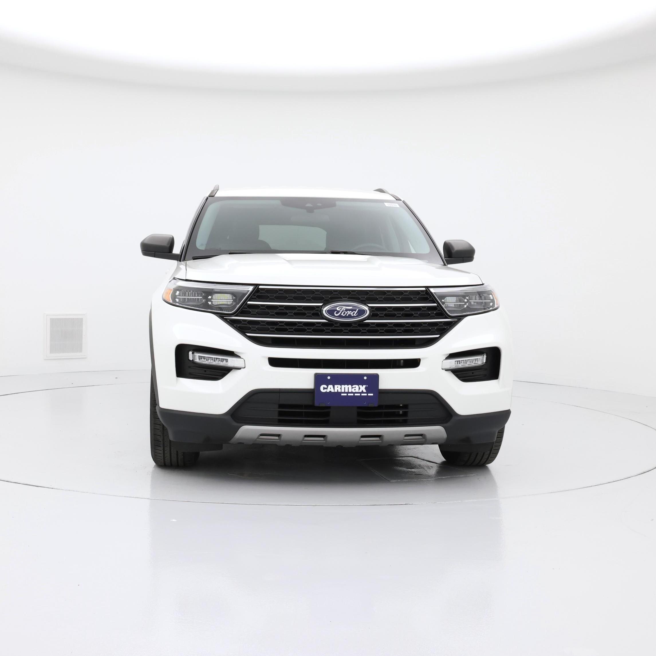Thumbnail: 2023 Ford Explorer - 5