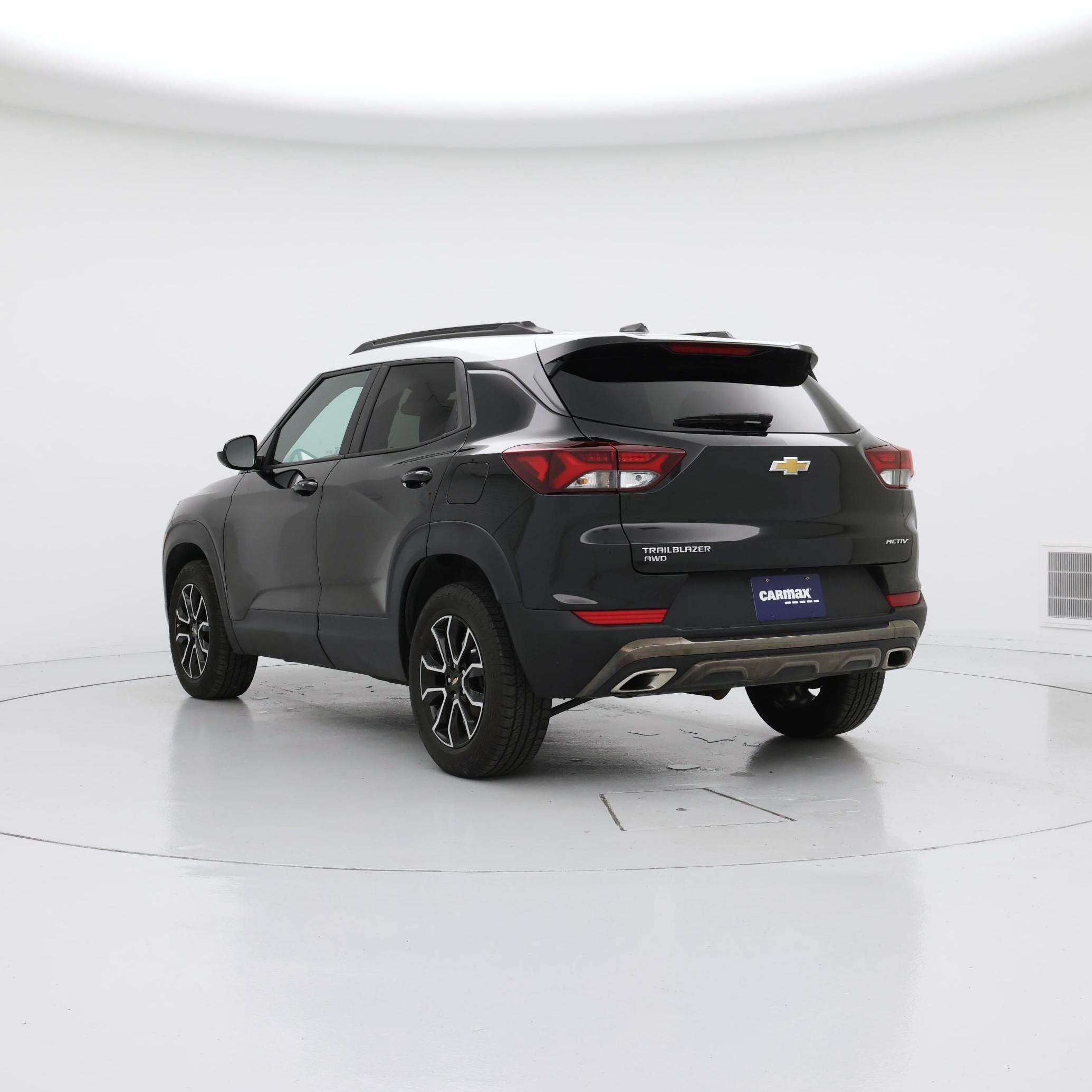 Thumbnail: 2023 Chevrolet TrailBlazer - 2