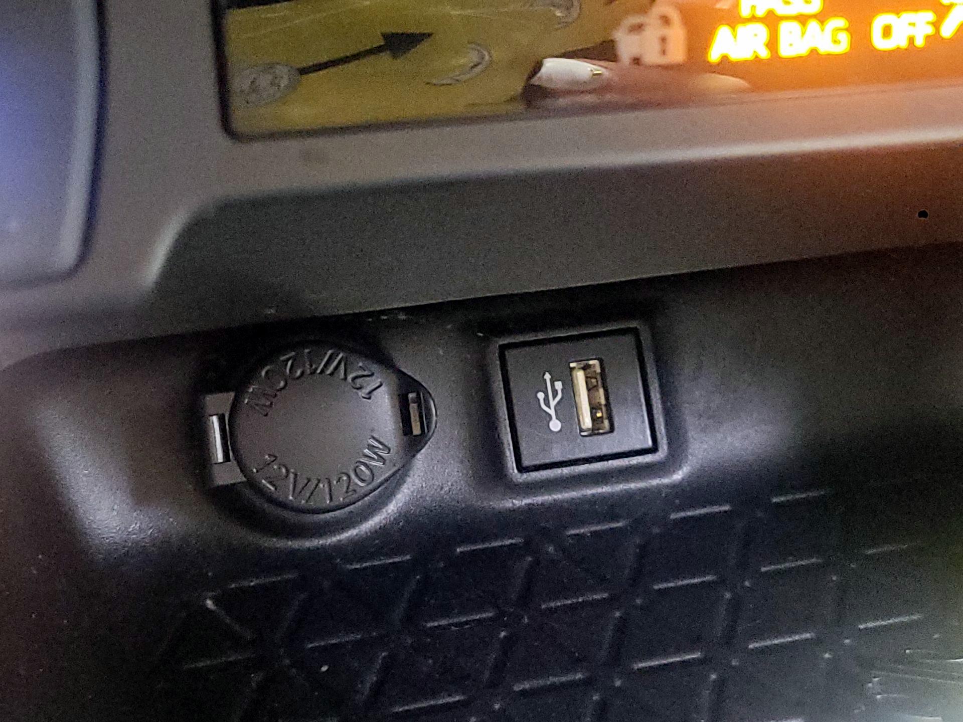 Thumbnail: 2024 Toyota RAV4 - 17