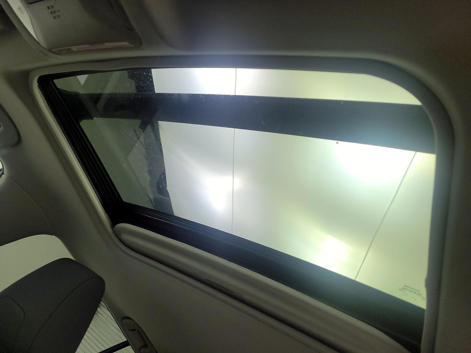 Thumbnail: 2024 Toyota RAV4 - 18