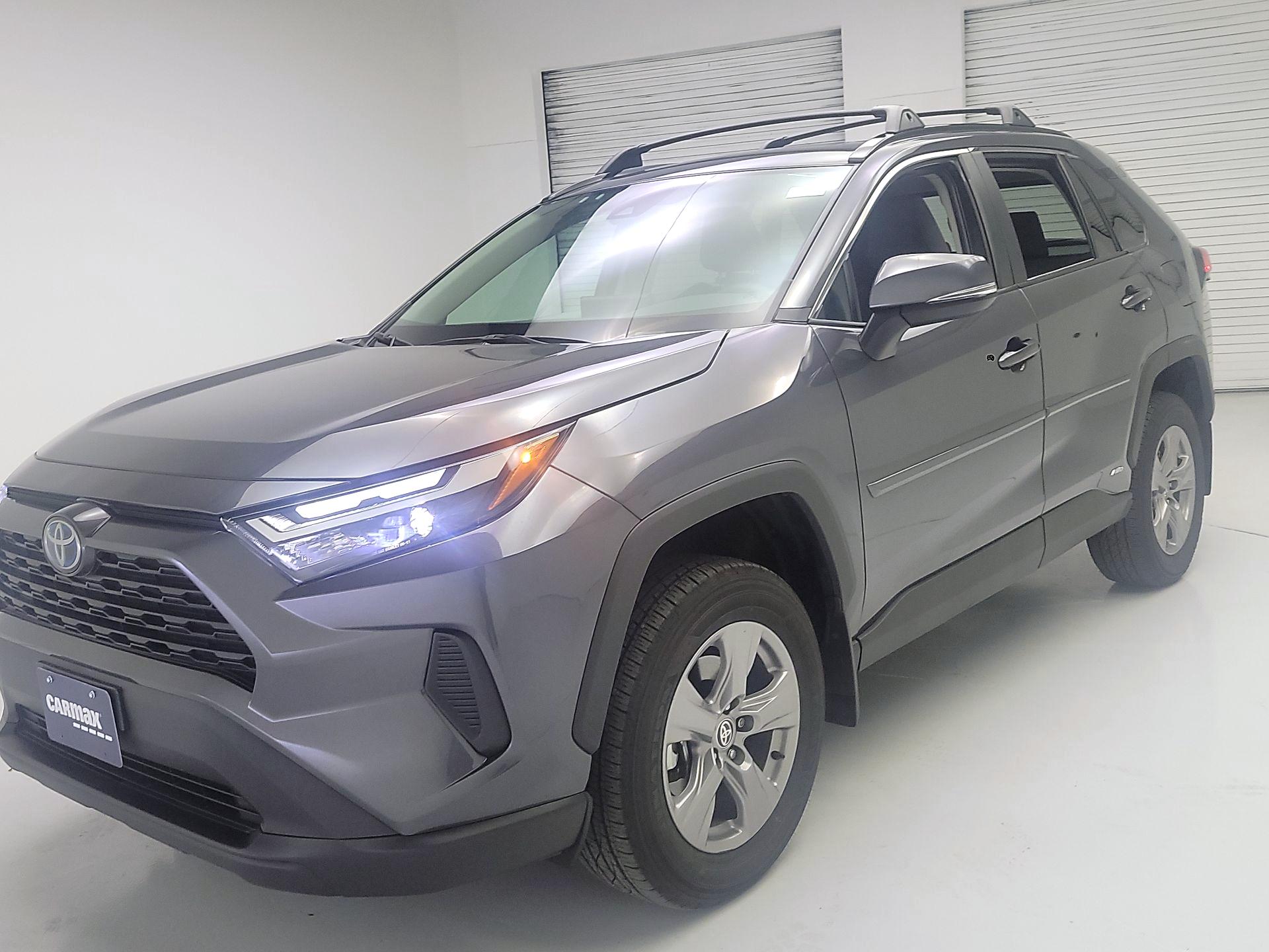 Thumbnail: 2024 Toyota RAV4 - 3