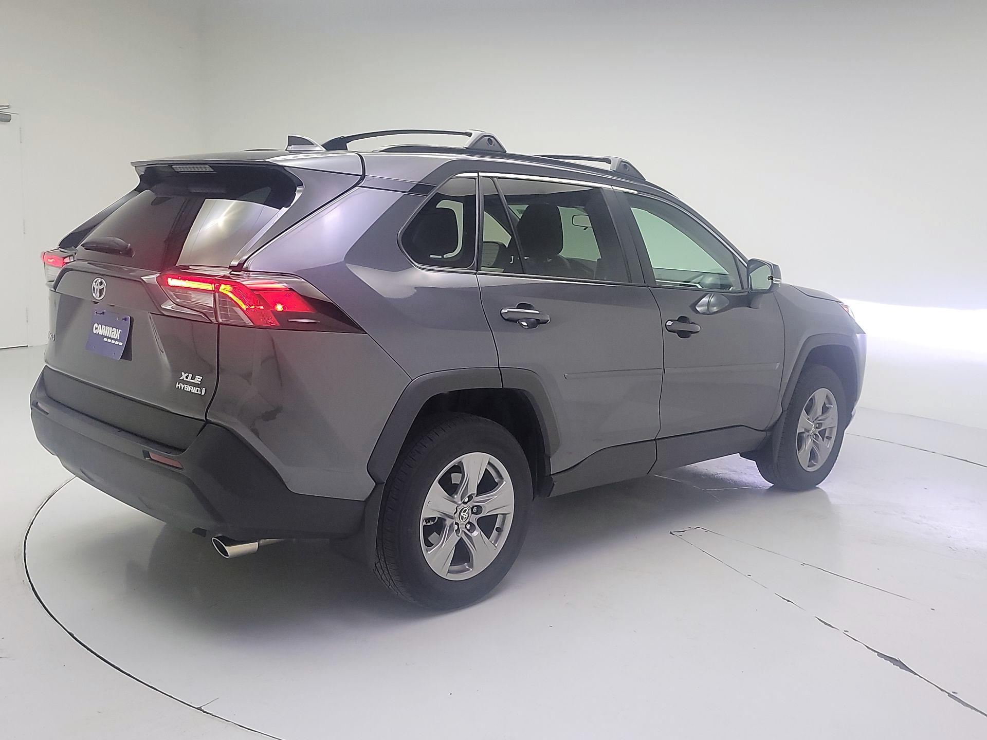 Thumbnail: 2024 Toyota RAV4 - 5