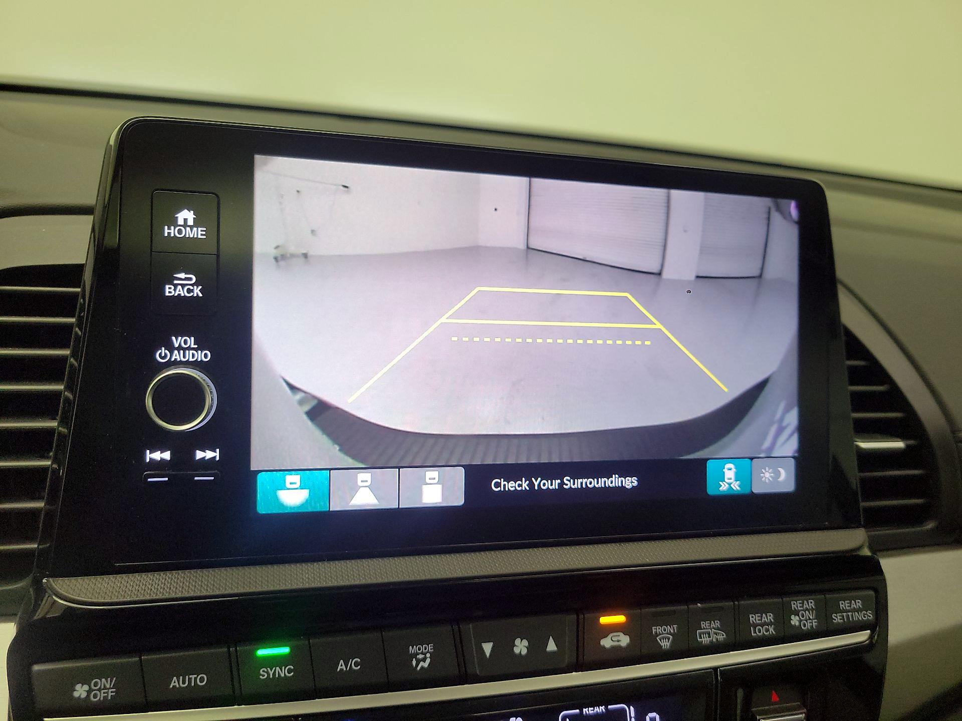 Thumbnail: 2026 Honda Odyssey - 12