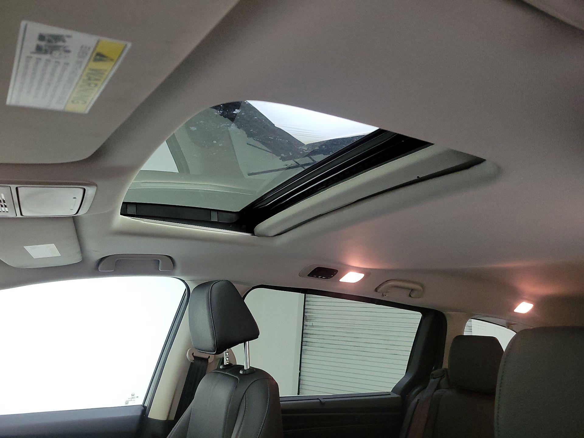 Thumbnail: 2026 Honda Odyssey - 17