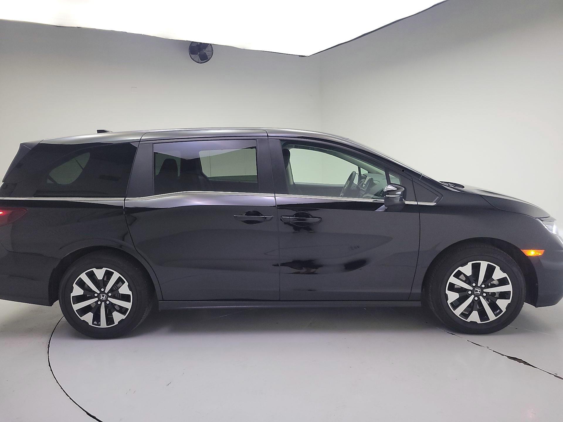 Thumbnail: 2026 Honda Odyssey - 4