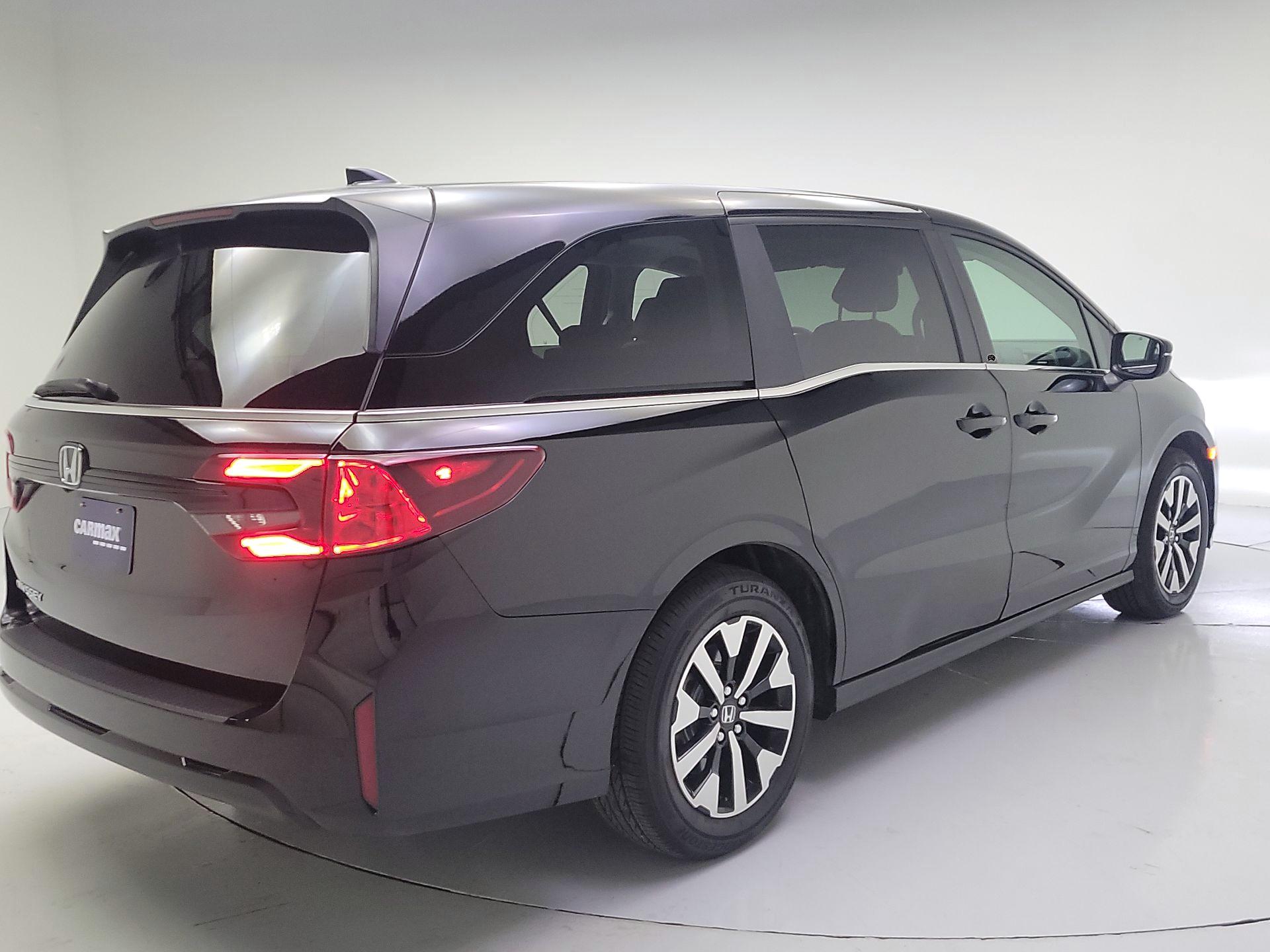 Thumbnail: 2026 Honda Odyssey - 5