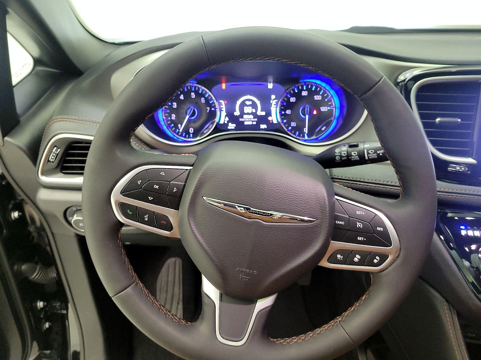 2024 Chrysler Pacifica Pinnacle - Photo 9
