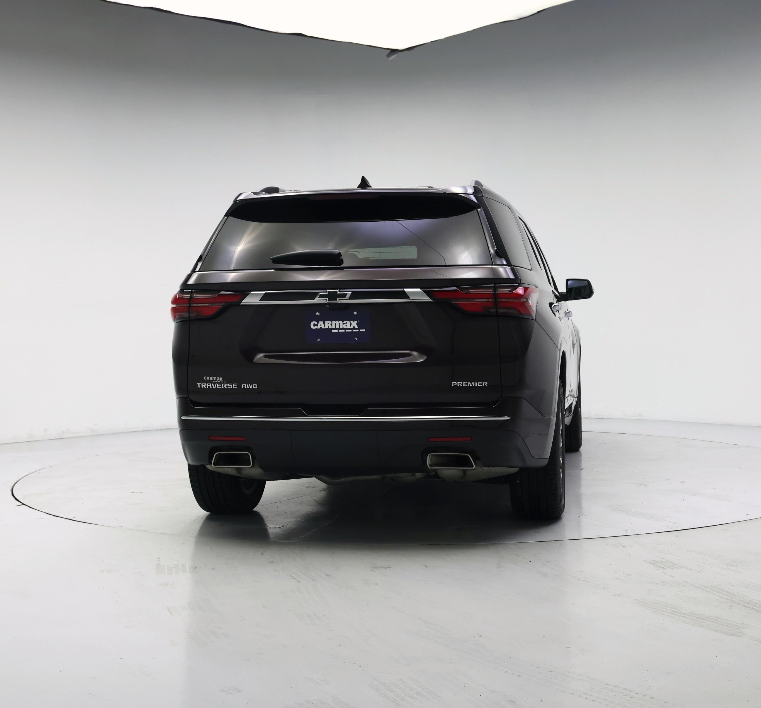 Thumbnail: 2023 Chevrolet Traverse - 8